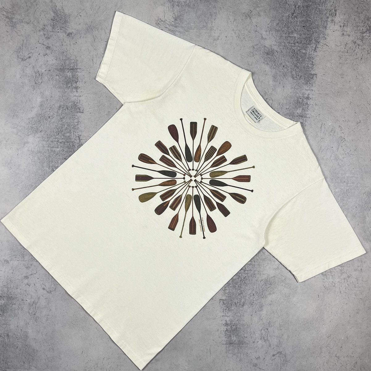 Vintage Vintage Liberty Graphics paddle art tee 1995 Size US L / EU 52-54 / 3 - 1 Thumbnail