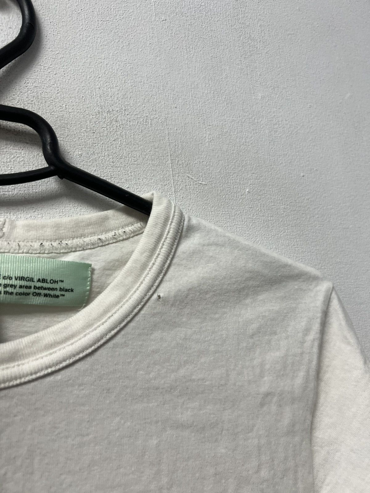 Off-White Off-White World Hand T-Shirt Size S XS Luxury Y2K Size US S / EU 44-46 / 1 - 11 Thumbnail