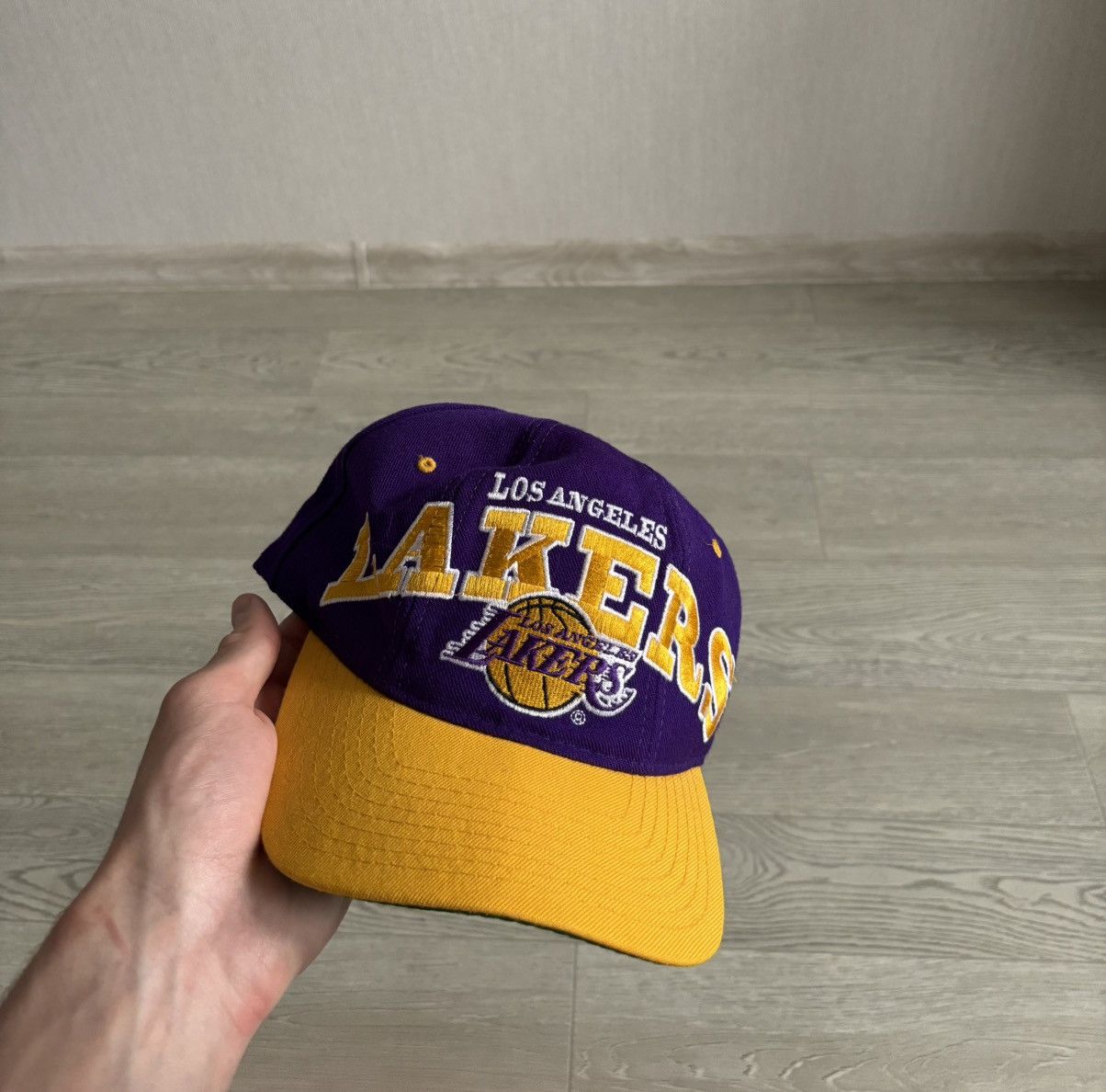 NBA × Vintage 90s NBA L.A Lakers Basketball Wool Cap Starter Size ONE SIZE - 1 Thumbnail