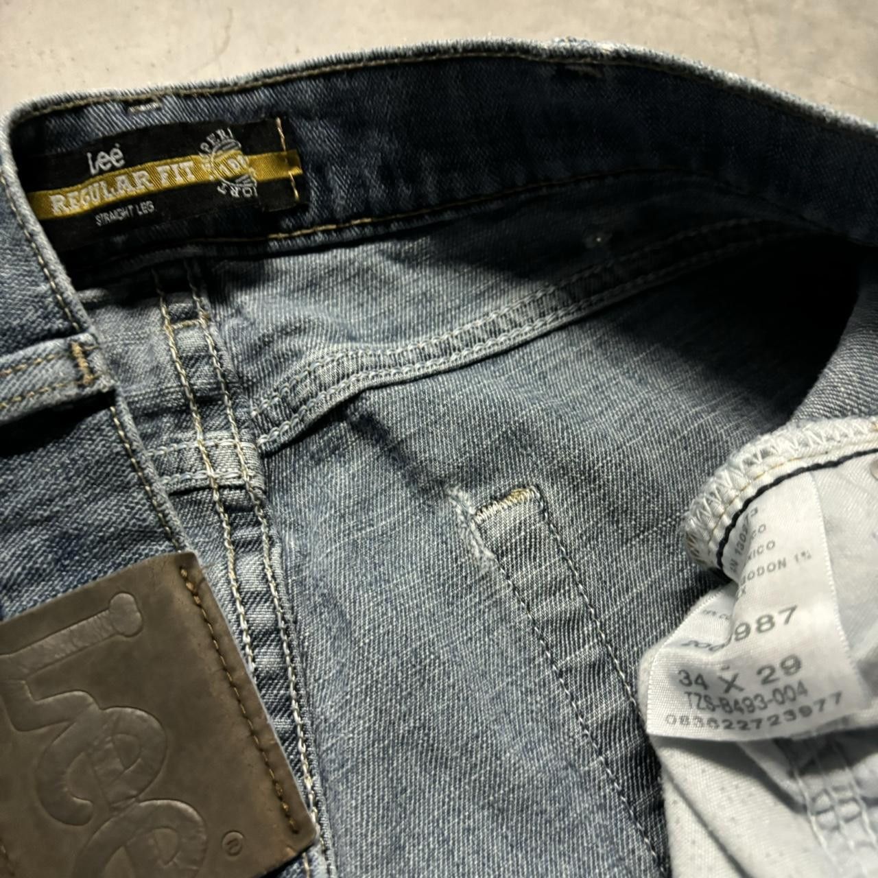 Japanese Brand × Vintage Crazy Vintage Y2K/2000s Grunge Medium Wash Essential Denim Jeans! Size US 34 / EU 50 - 8 Thumbnail