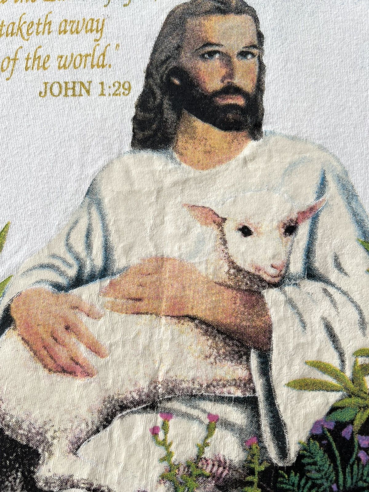 Vintage Vintage 90s Jesus Christ John 1:29 Made in USA White T-shirt Size US L / EU 52-54 / 3 - 5 Thumbnail