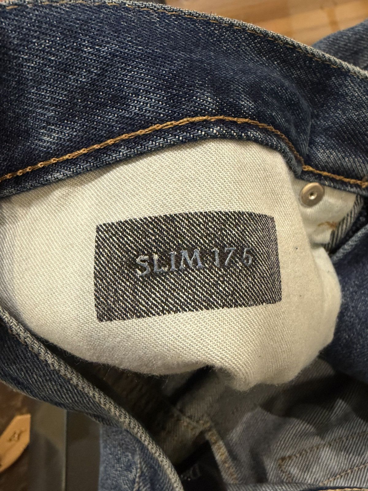 Dior Dior Bee Detail Slim Denim Jeans Size US 32 / EU 48 - 8 Thumbnail