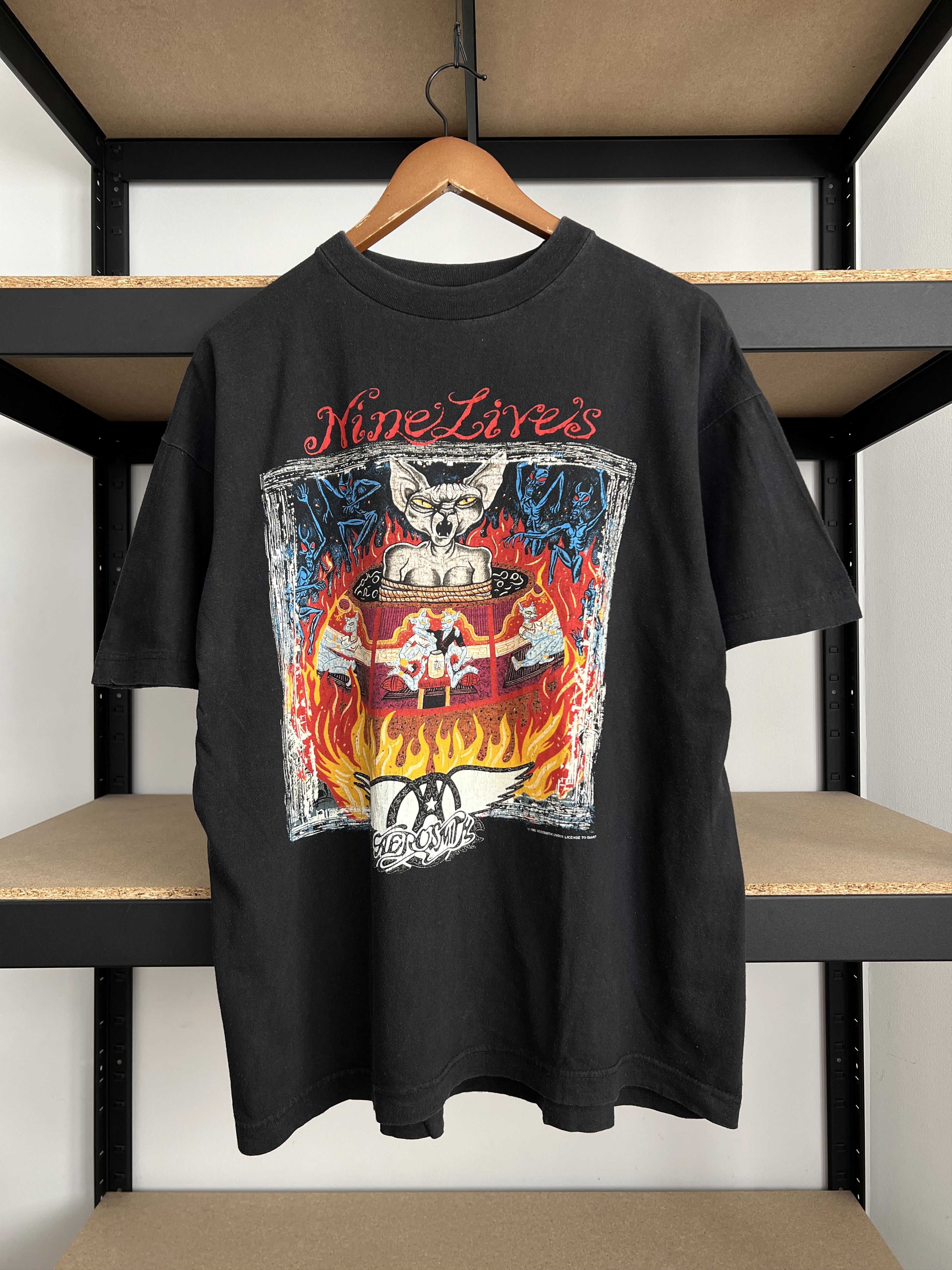 Band Tees Vintage 1997 Aerosmith Nine Lives Black T-shirt Size US L / EU 52-54 / 3 - 3 Thumbnail