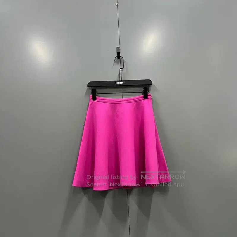 Miu Miu Miu Miu Pink Cotton Summer Mini Skirt . Size 24" / US 00 / IT 34 - 1 Thumbnail