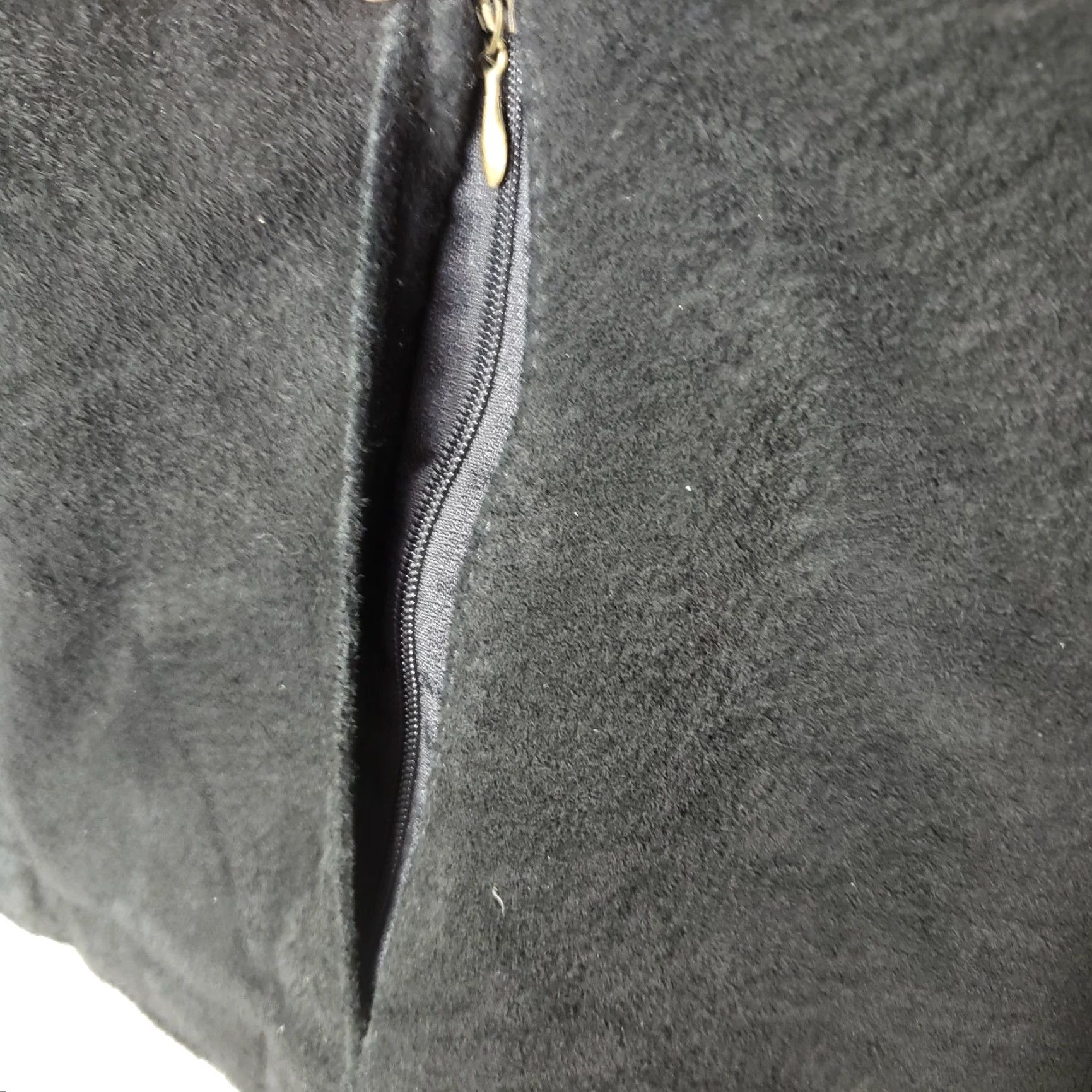 Vintage Ruff Hewn Suede Leather Vest Women - Vest - M - Black - Zipper Pockets - Zip Closure - Pockets - Short - Classic Fit Size M / US 6-8 / IT 42-44 - 3 Thumbnail