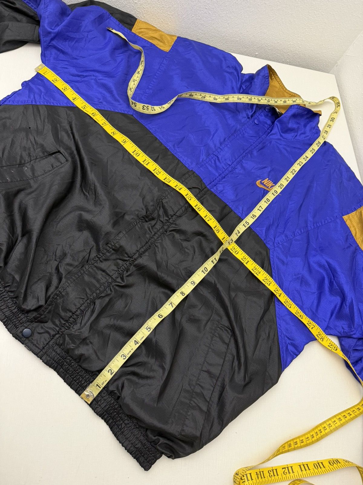 Nike Vintage 90s Nike Cross Training Windbreaker Jacket Size L-XL Size US XL / EU 56 / 4 - 5 Thumbnail