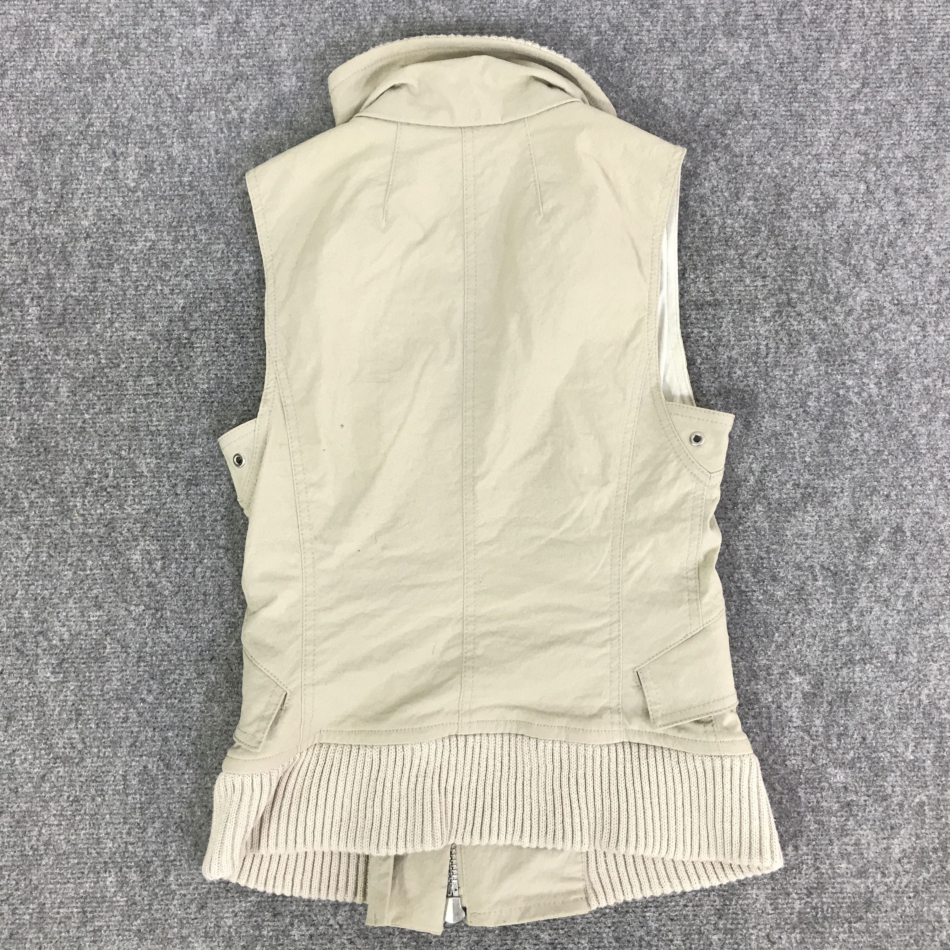 yoshie inaba YOSHIE INABA RARE DESIGN VEST K108B22 Size US XS / EU 42 / 0 - 3 Thumbnail