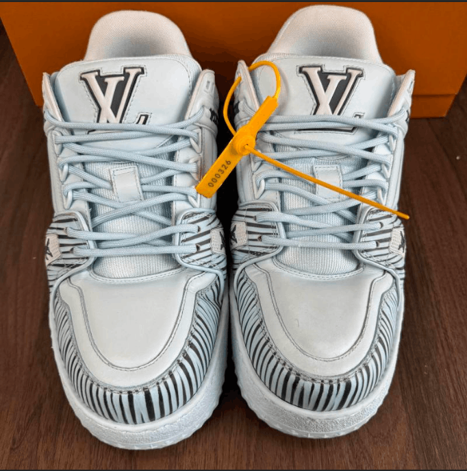 Louis Vuitton Louis Vuitton low-top sneakers Size US 6 / EU 39 - 2 Thumbnail