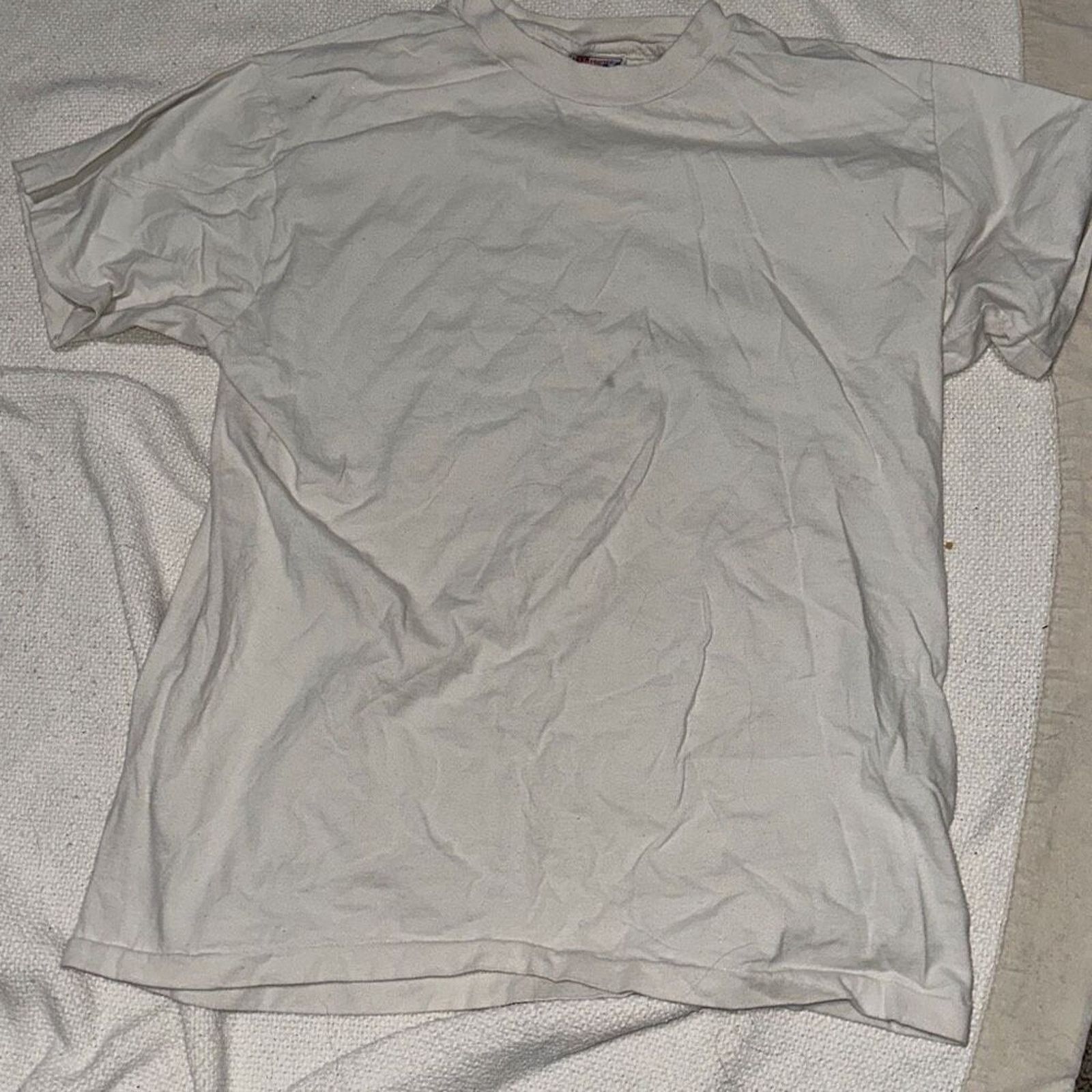 Vintage Vintage Memphis graphic t-shirt | Sz L Size US L / EU 52-54 / 3 - 4 Thumbnail