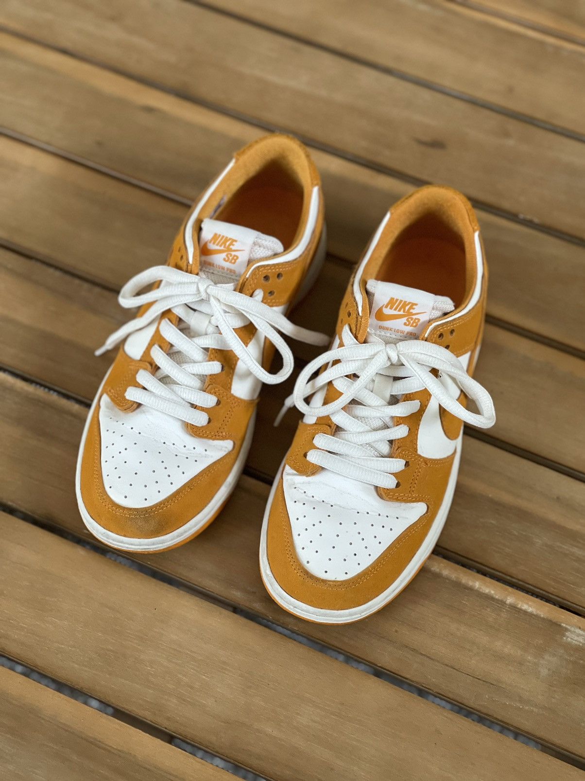 Nike Nike SB Dunk Low Size 7.5 Circuit Orange Size US 7.5 / EU 40-41 - 2 Thumbnail
