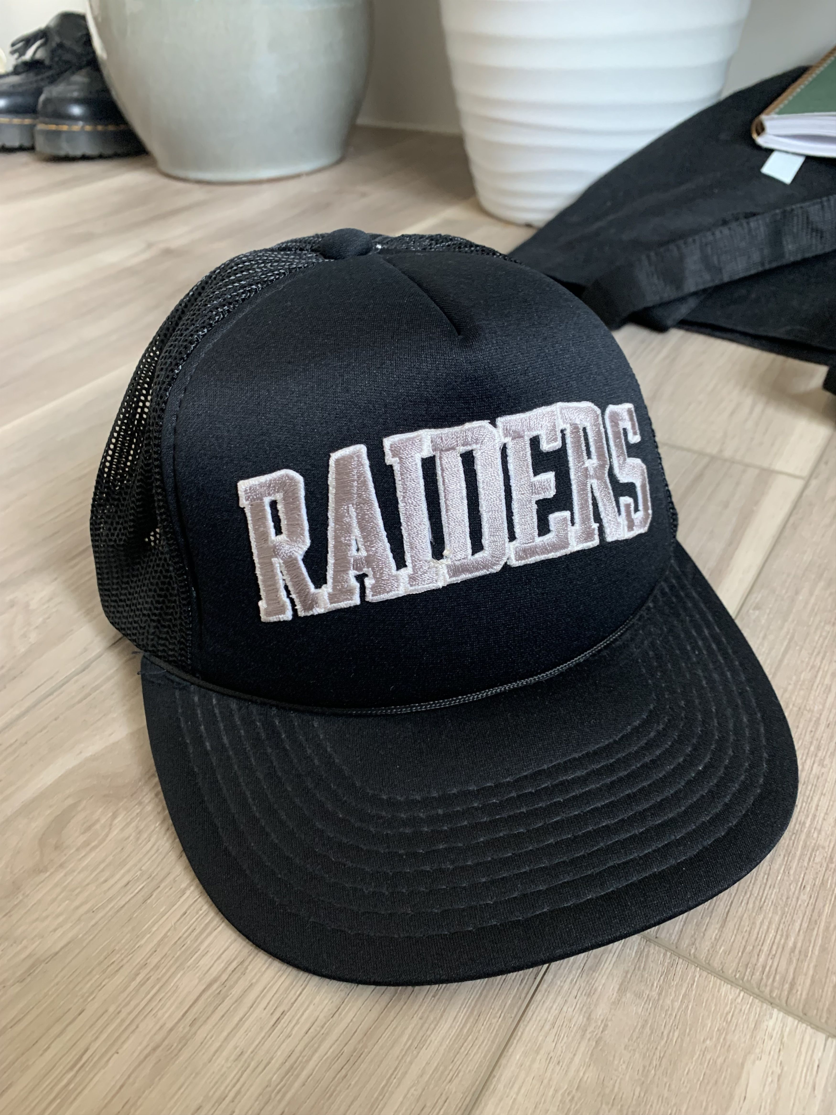 Vintage Oakland Raiders Patch Type Curduroy Cap By youngan, Men's Fashion,  Watches & Accessories, Caps & Hats on Carousell