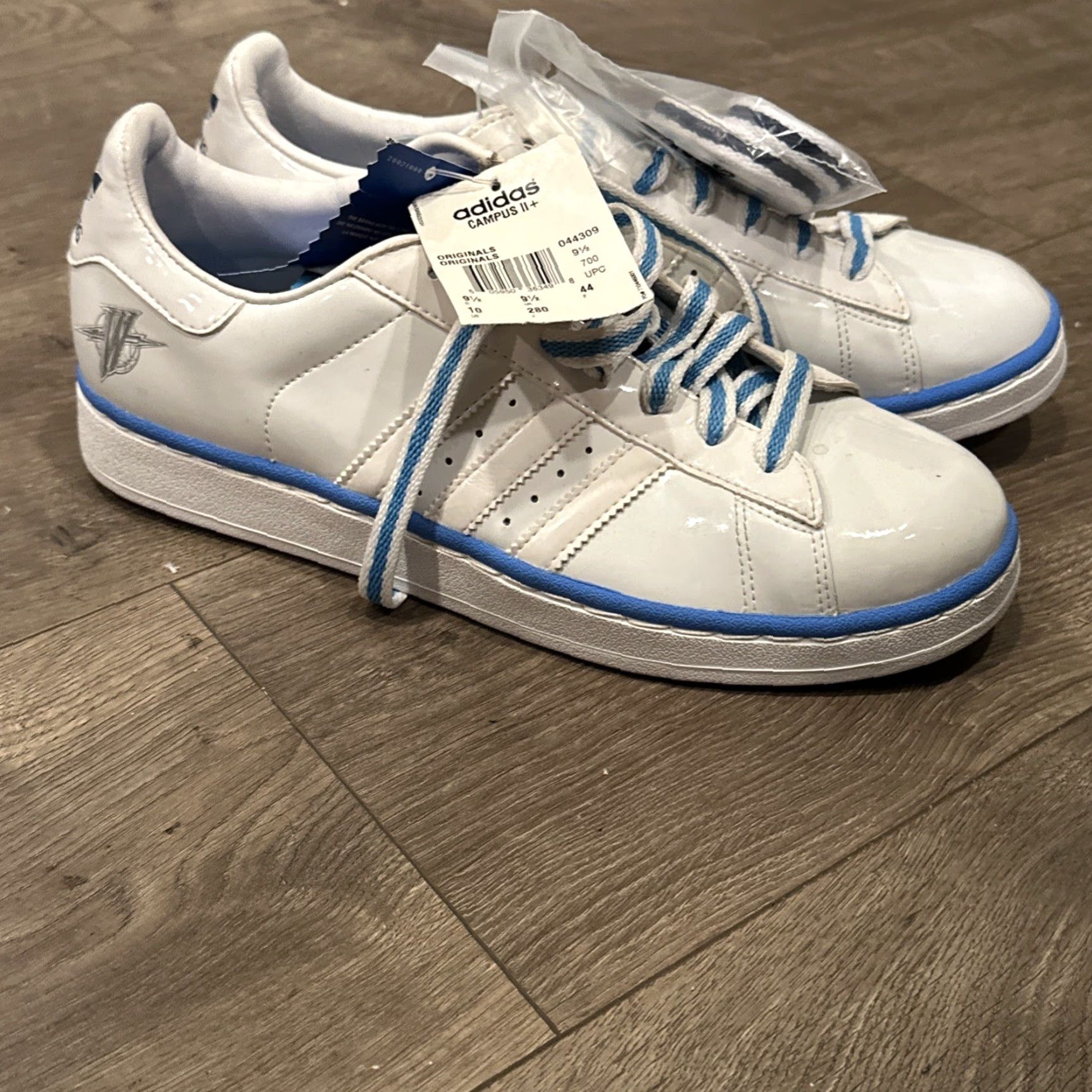 Adidas VINTAGE GOLDEN STATE WARRIORS ADIDAS CAMPUS II+ ORIGINALS SHOE Adult 10 White Warriors Logo Left Right Heel Patent Leather Athletic Sneakers Mens Size US 10 / EU 43 - 7 Thumbnail