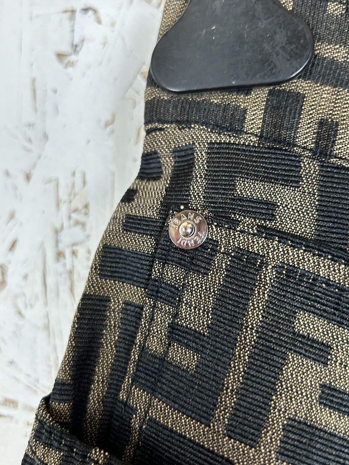 Fendi Vintage Fendi Zucca FF Monogram All Over Print Jeans 27” Size 27" / US 4 / IT 40 - 4 Thumbnail