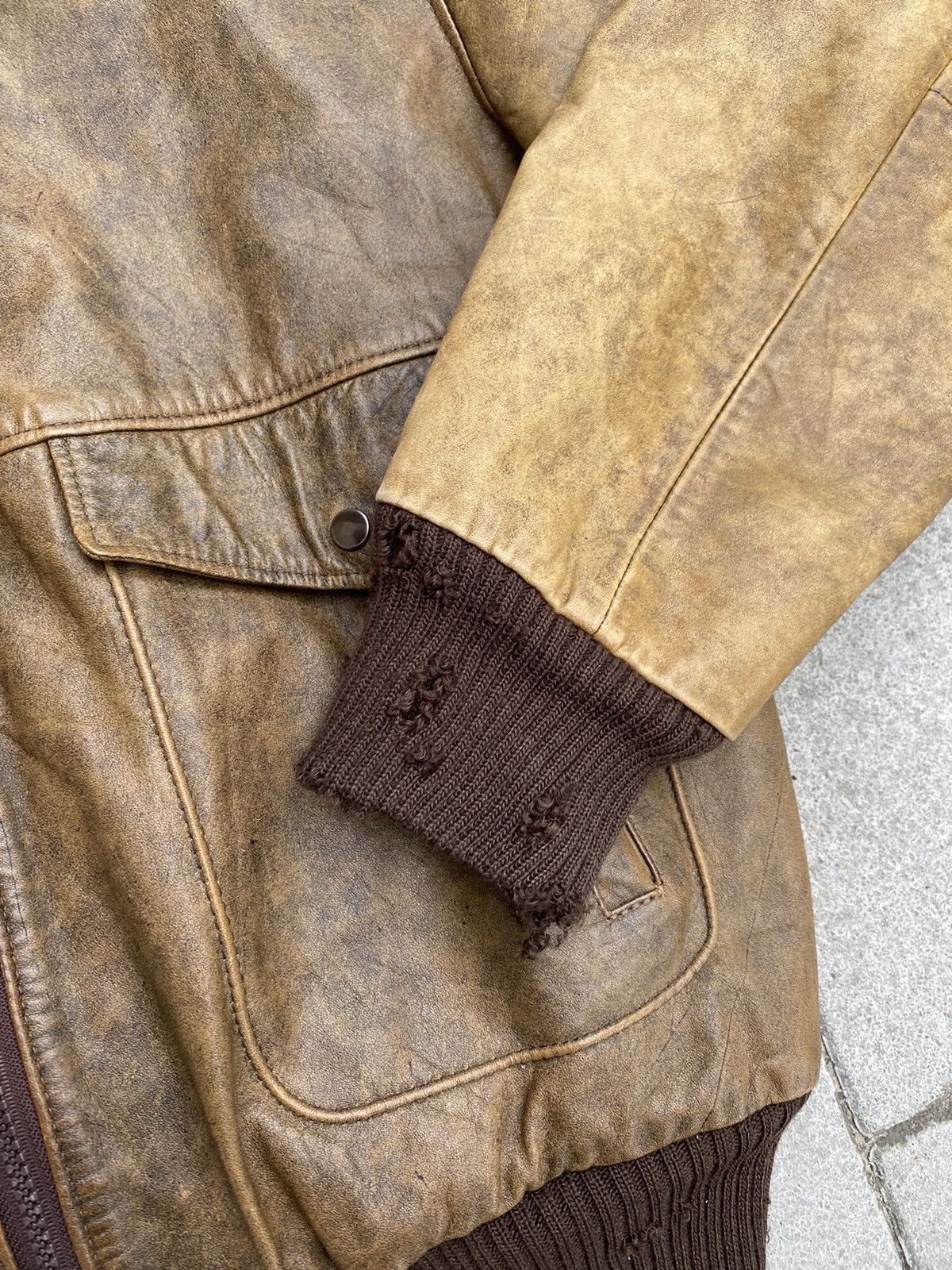 Leather Vintage Brown Leather Bomber Jacket Size US S / EU 44-46 / 1 - 5 Thumbnail