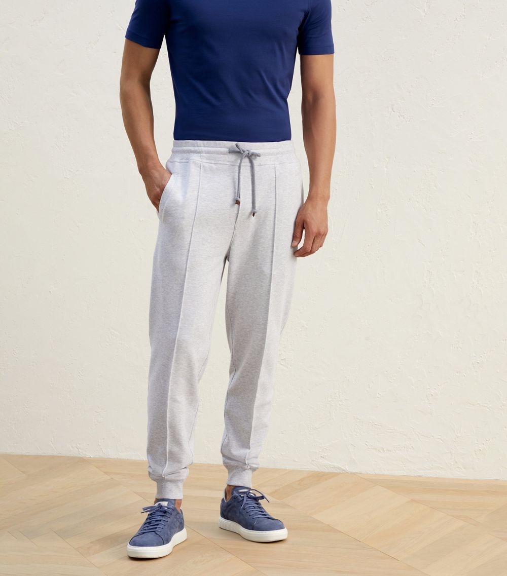 image of Brunello Cucinelli O1W1Db10524 Pants In Medium Grey, Men's (Size 32)