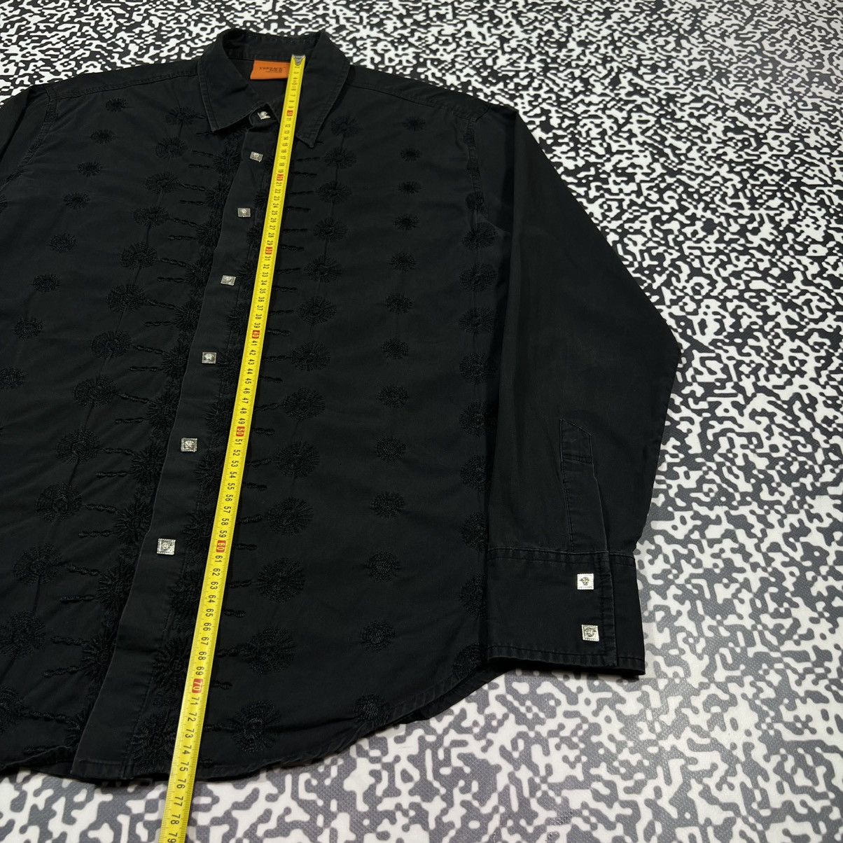 Versace RARE VERSACE DOLM Y2K Vintage Monogram Faded Luxury Shirt Size US XL / EU 56 / 4 - 16 Thumbnail