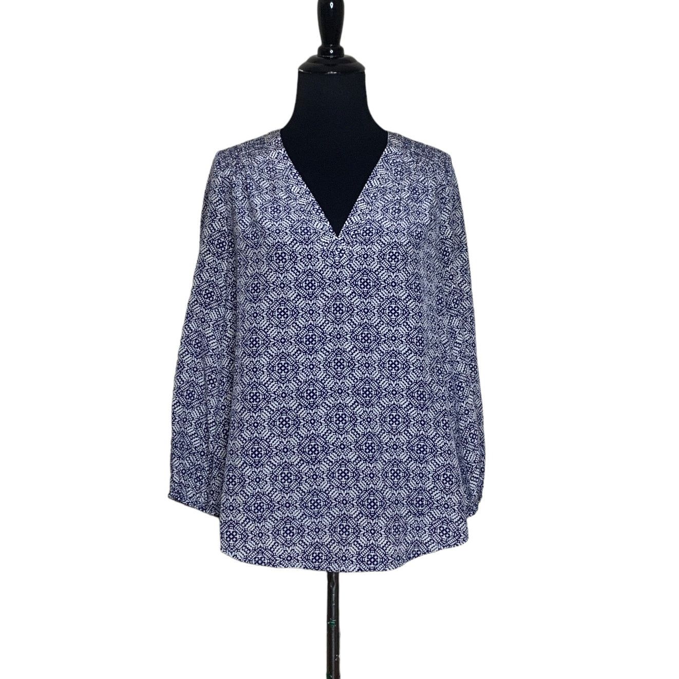 Joie Joie blue print silk 3/4 sleeves v neck tunic top size XXS Size XXS / US 00 / IT 34 - 1 Thumbnail