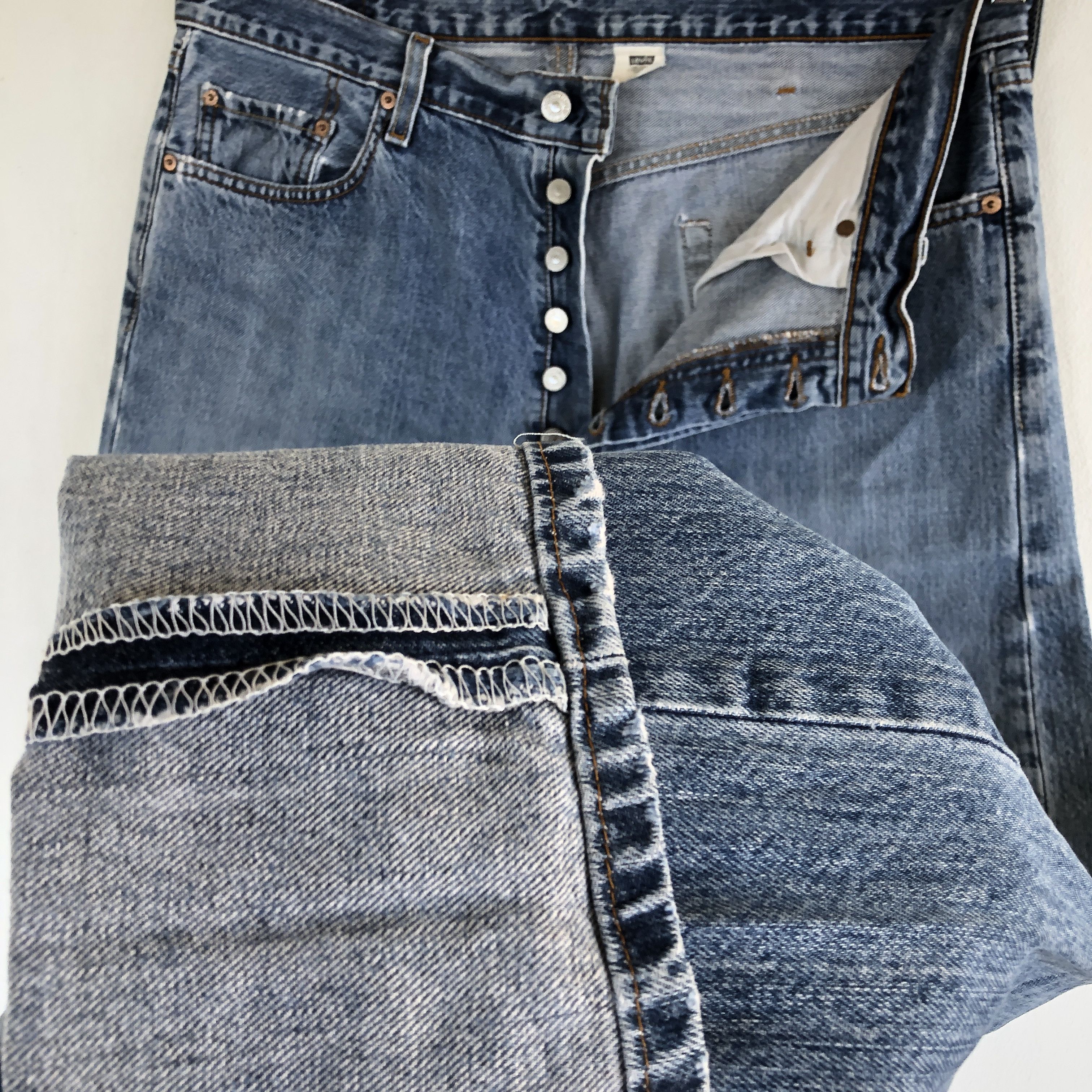 Levi's Vintage Levis 501 Sun Faded Jeans Levi's Light Wash Denim Size US 32 / EU 48 - 8 Thumbnail