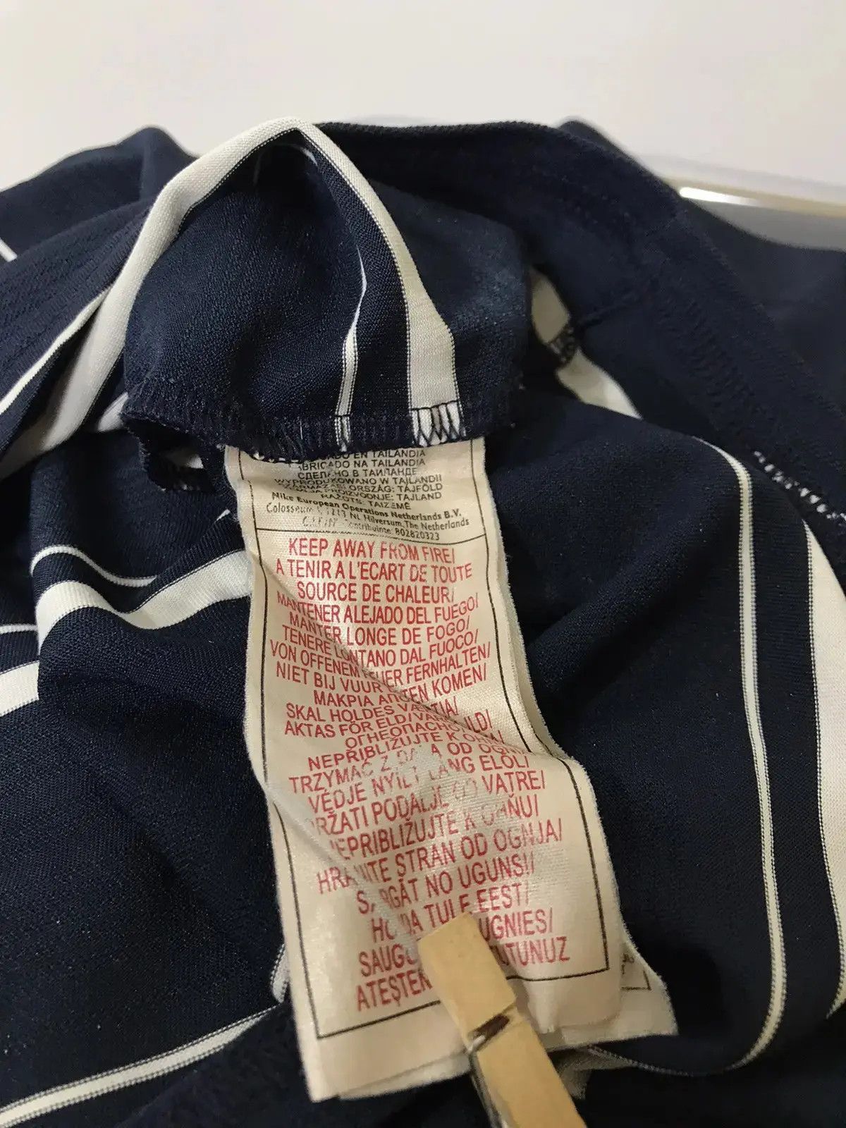 Nike × Vintage Vintage Nike t-shirt size L Size US L / EU 52-54 / 3 - 5 Thumbnail