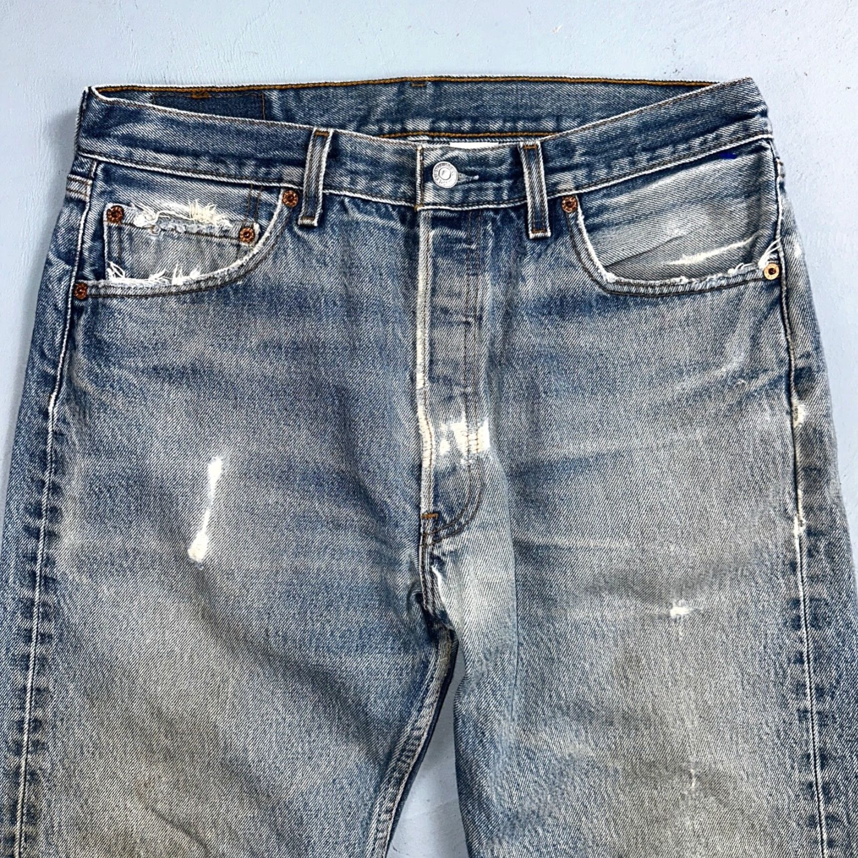Levi's Levi's 501 Jeans Vintage Y2K Mexico Straight Levi's 501 Series 34x33 90s Medium Blue Denim Men's Jeans Size US 34 / EU 50 - 2 Thumbnail