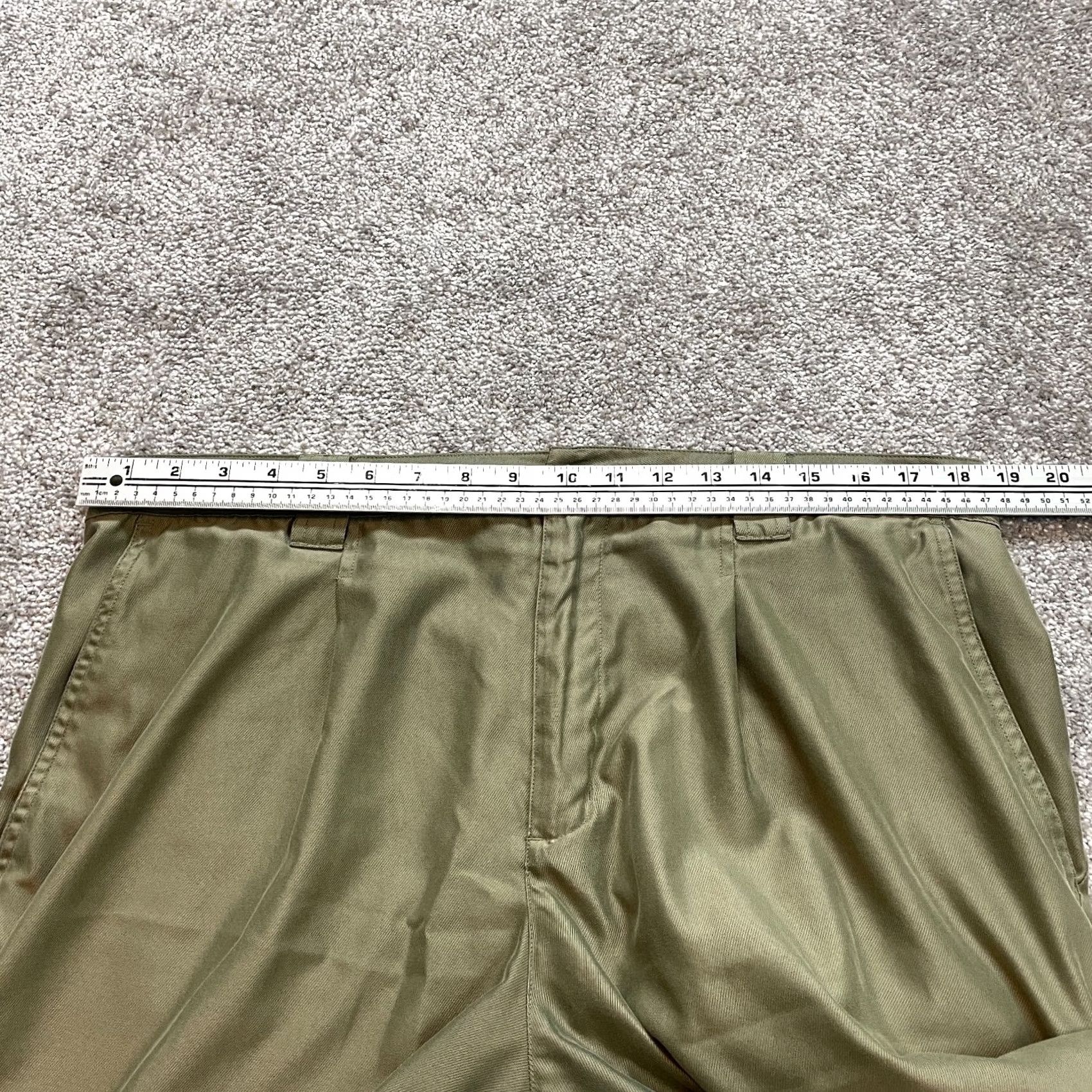 Vintage Columbia Sportswear Shorts Mens 38 Green Outdoor Hiking 9" Inseam Solid Athletic Pockets Size US 38 / EU 54 - 5 Thumbnail