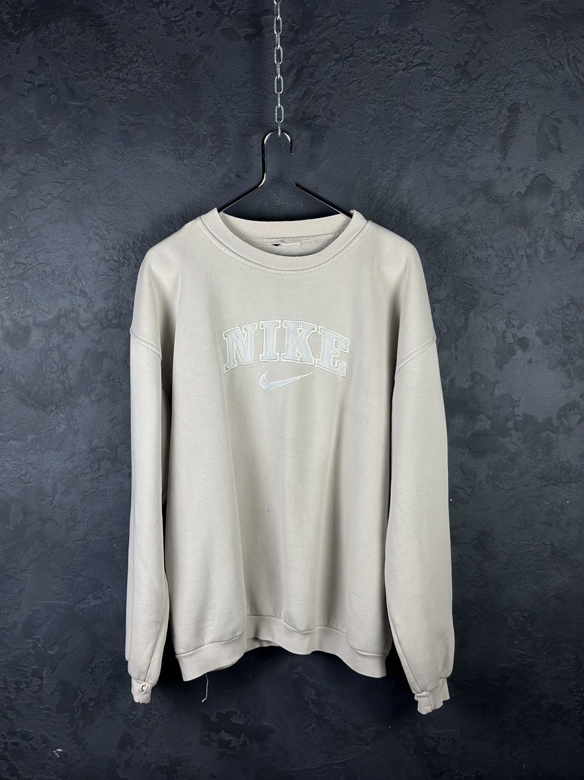 Nike × Vintage Mens Vintage Nike Sweatshirt Big Logo y2k Size L-XL Size US L / EU 52-54 / 3 - 1 Thumbnail