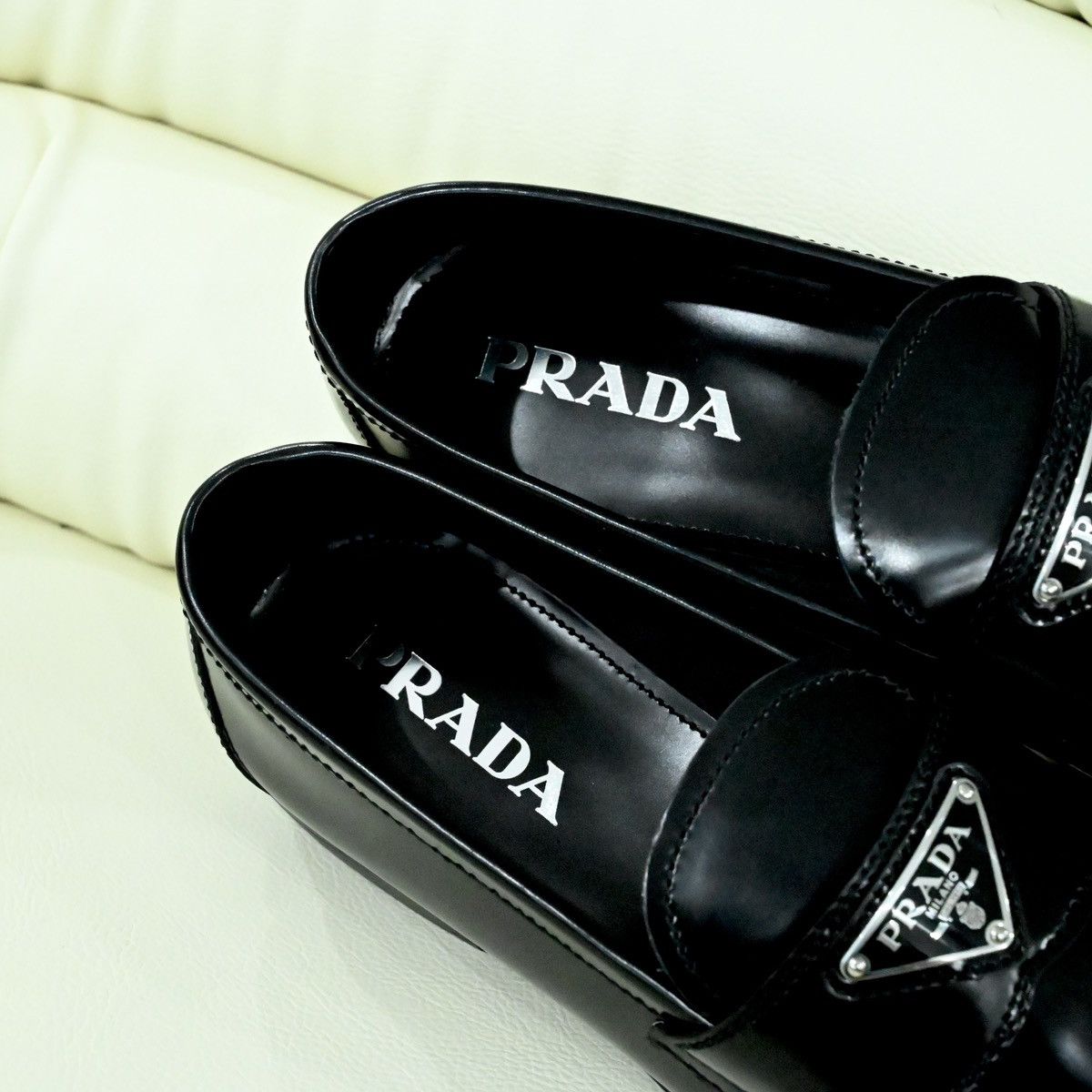Prada PRADA LOAFER BLACK Size US 7.5 / IT 37.5 - 8 Thumbnail