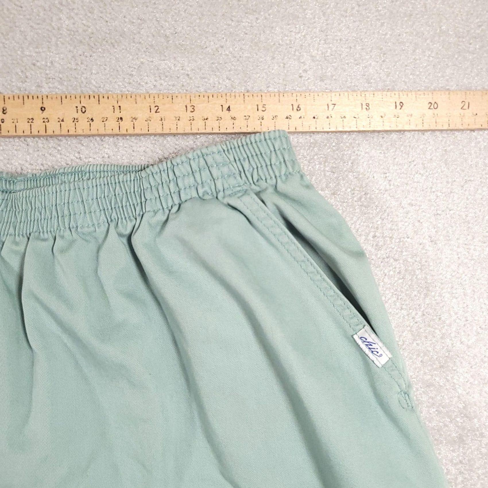 Vintage Chico's Pants Womens 20W Green Pull On Elastic Waist Cropped Relaxed Fit Casual Size 42" / US 20 - 6 Thumbnail