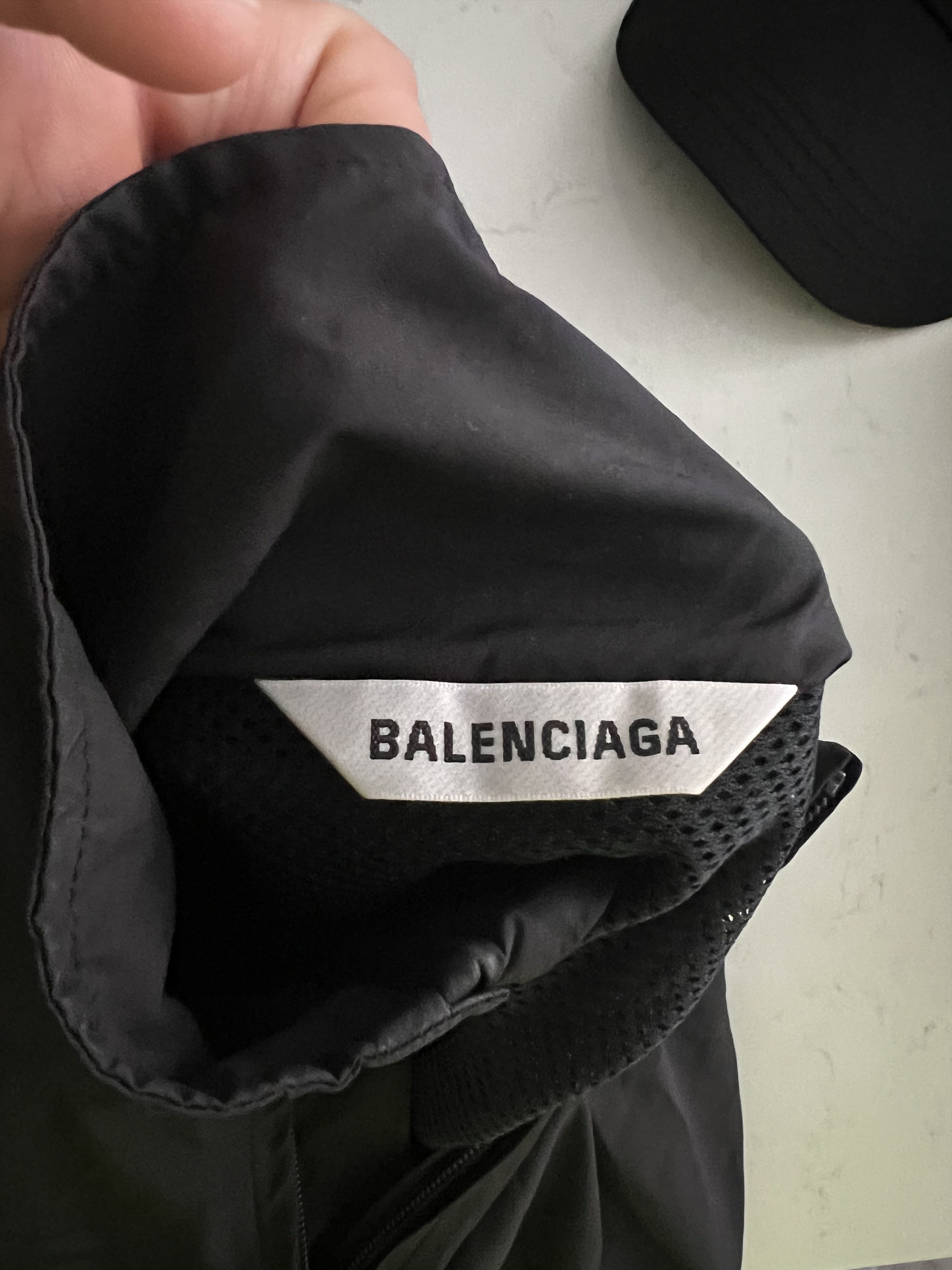 Balenciaga Balenciaga AW2020 runaway track jacket Size US XS / EU 42 / 0 - 4 Thumbnail