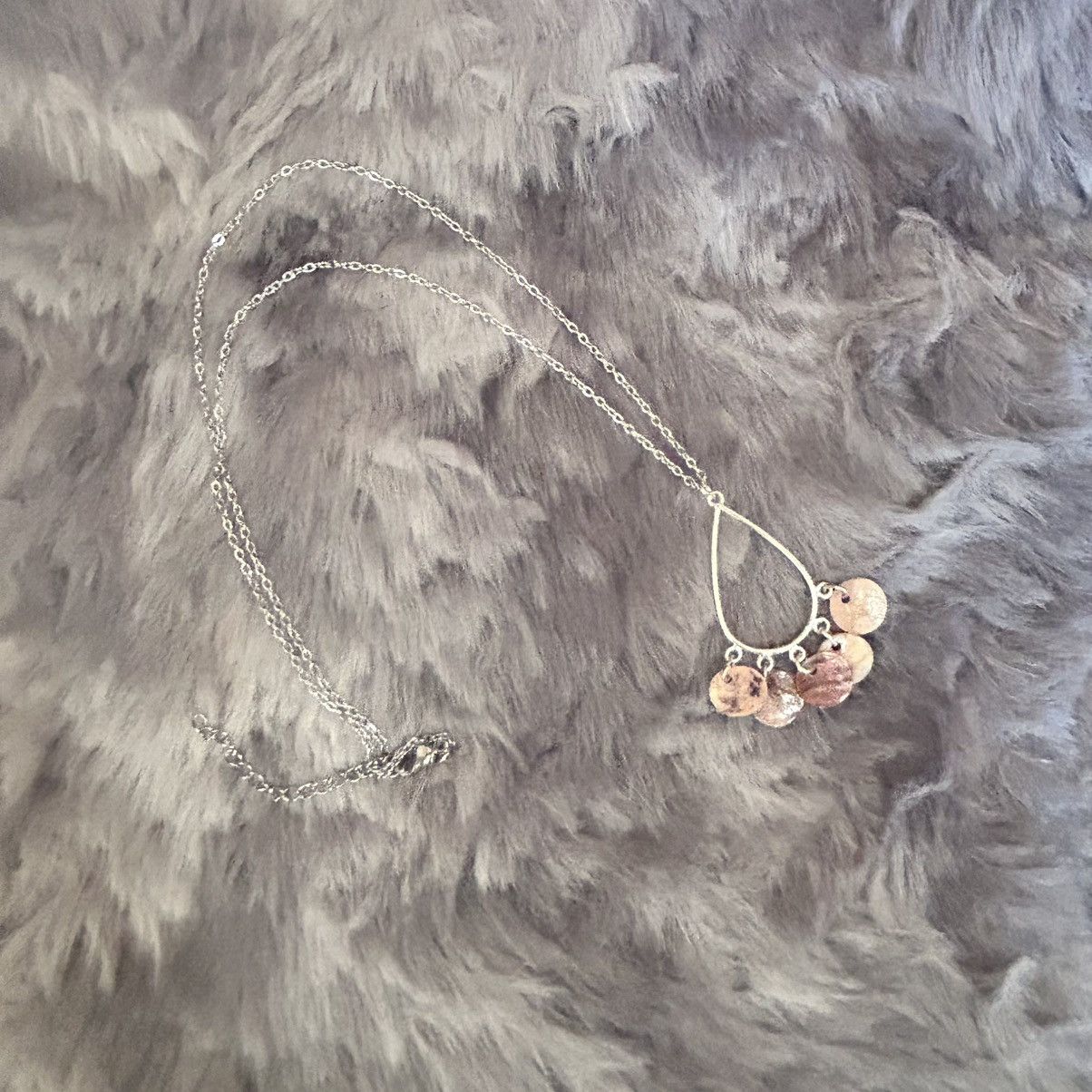 Handmade Handcrafted shell disc chandelier pendant on chain necklace Size ONE SIZE - 7 Thumbnail