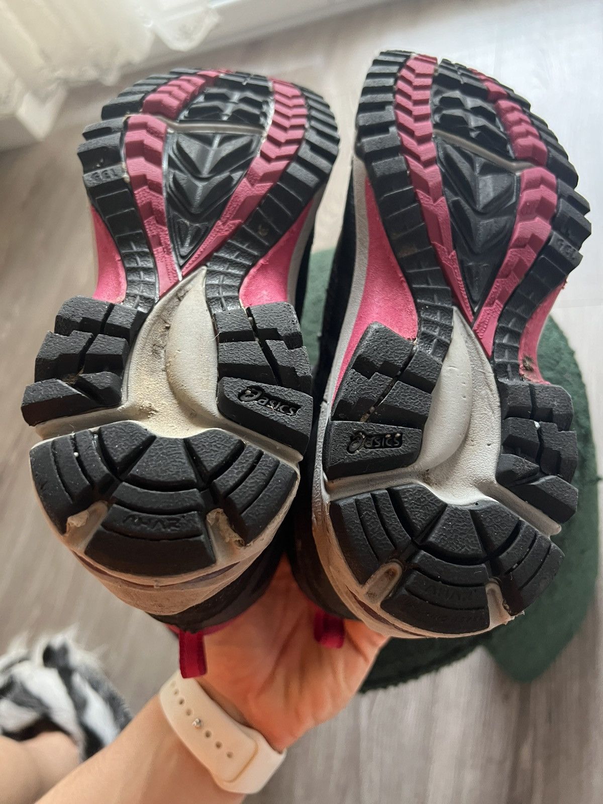 Asics × Goretex × Haglofs ‼️Haglofs x Asics Gel Observe Hi Q GT Wtprf Black/Pink Boots‼️ Size US 7 / IT 37 - 20 Thumbnail