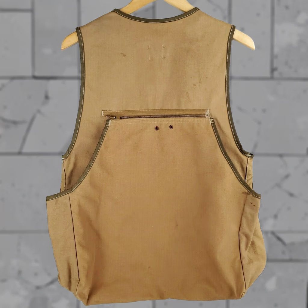 Carhartt VTG Carhartt Vest Mens Hunting Corduroy Cotton Duck Vest Small Beige USA Camouflage Men Front Pouch Ammunition Holders Game Pouch Size US S / EU 44-46 / 1 - 1 Thumbnail