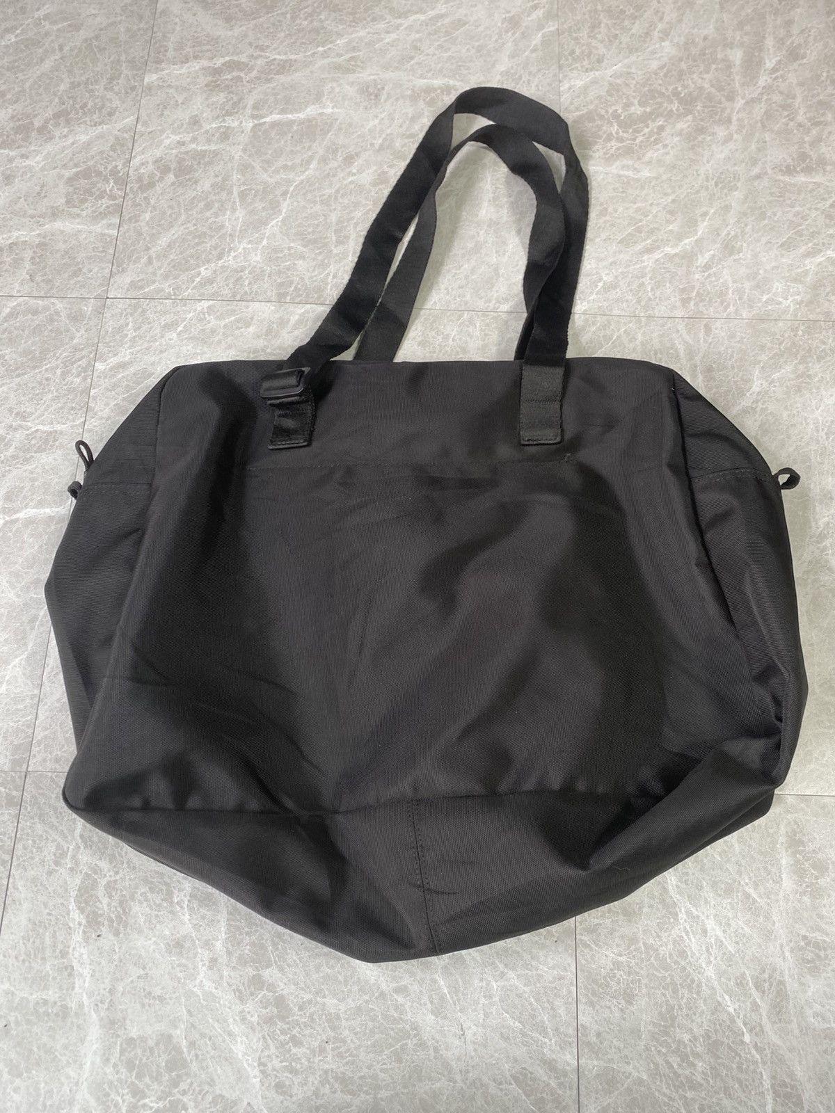 Zara ZARA duffle bag like new Size ONE SIZE - 1 Thumbnail