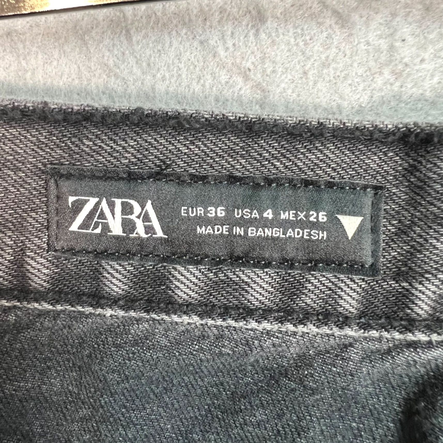 Zara Zara High-Waisted Black Denim Straight-Leg Womens Jeans Size 4 Size 27" / US 4 / IT 40 - 3 Thumbnail