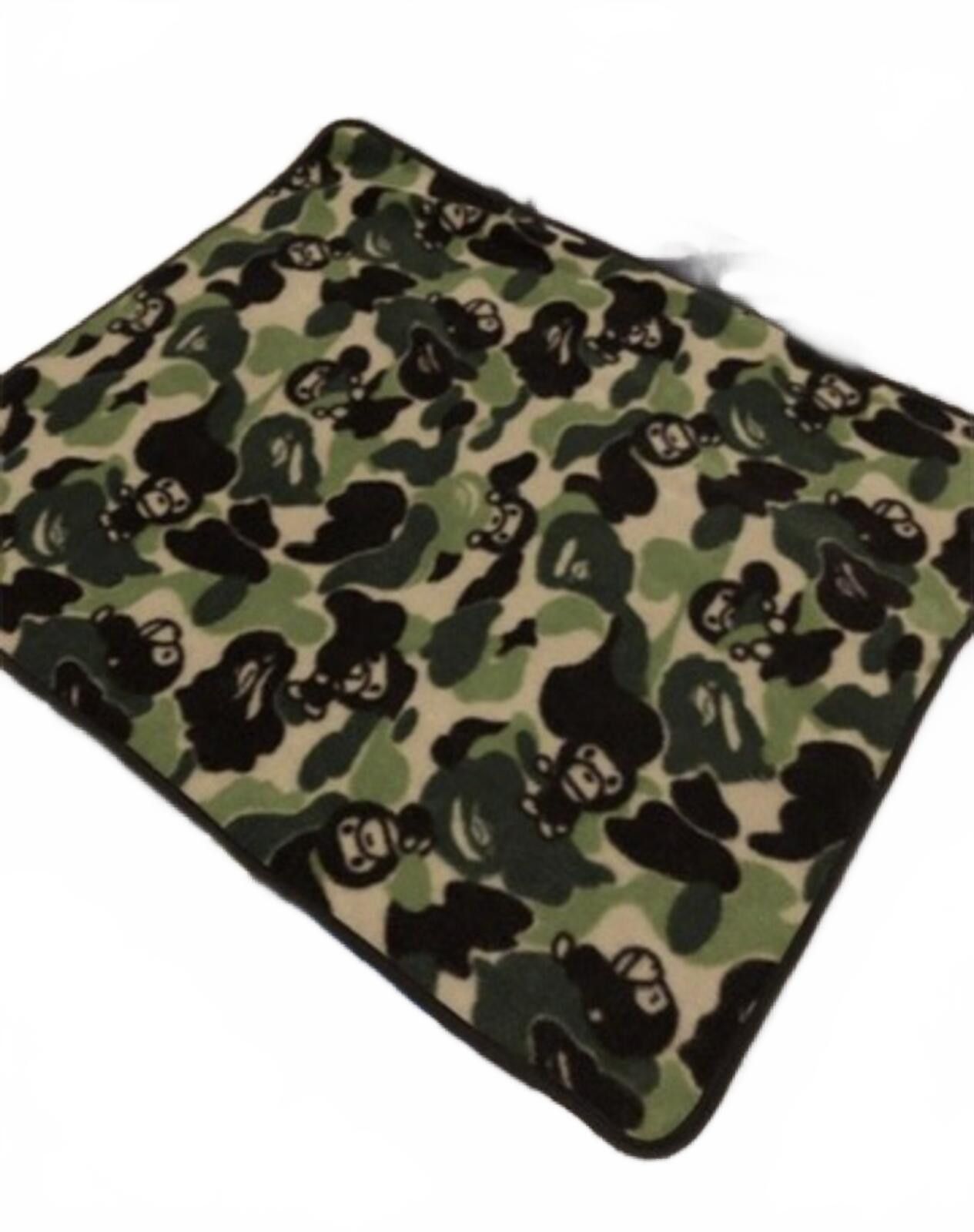 Bape BAPE x Baby Milo Camo Soft Fleece Baby Blanket A Bathing Ape Size ONE SIZE - 6 Thumbnail