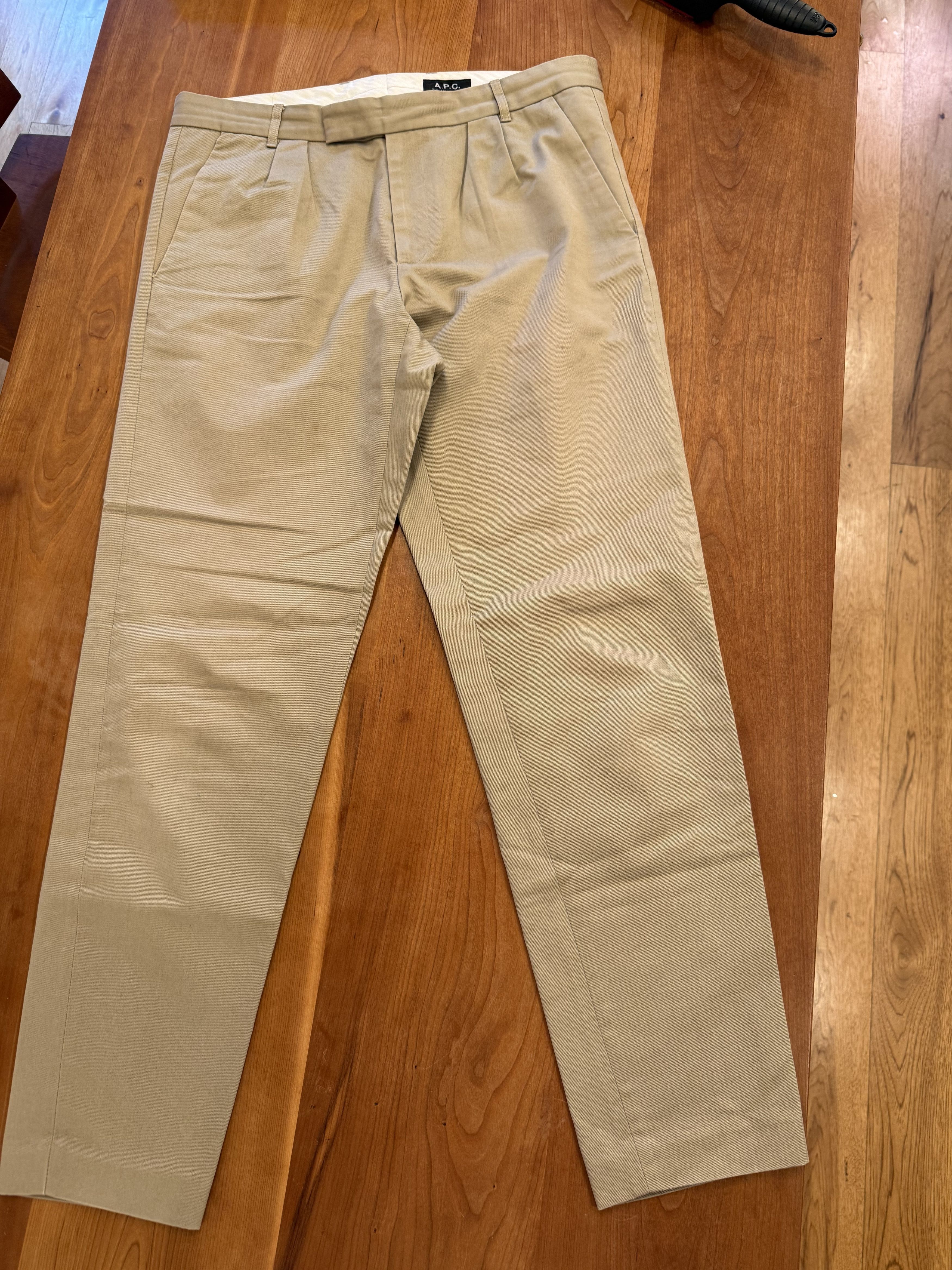 A.P.C. APC Khaki Carrot Cut with Box Pleat Size US 31 - 1 Thumbnail