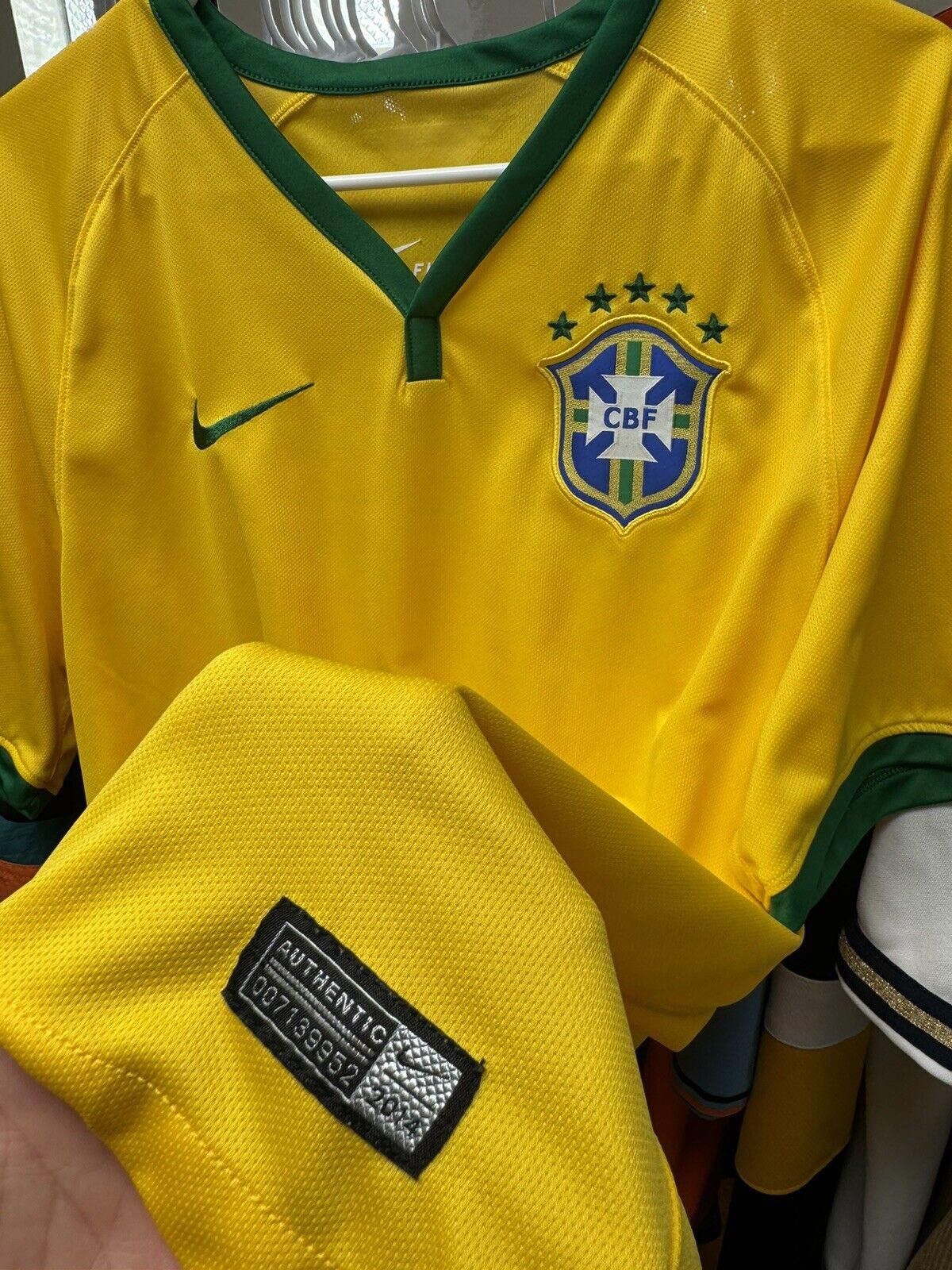 Nike FIFA Nike Brazil Jersey Size US L / EU 52-54 / 3 - 5 Thumbnail
