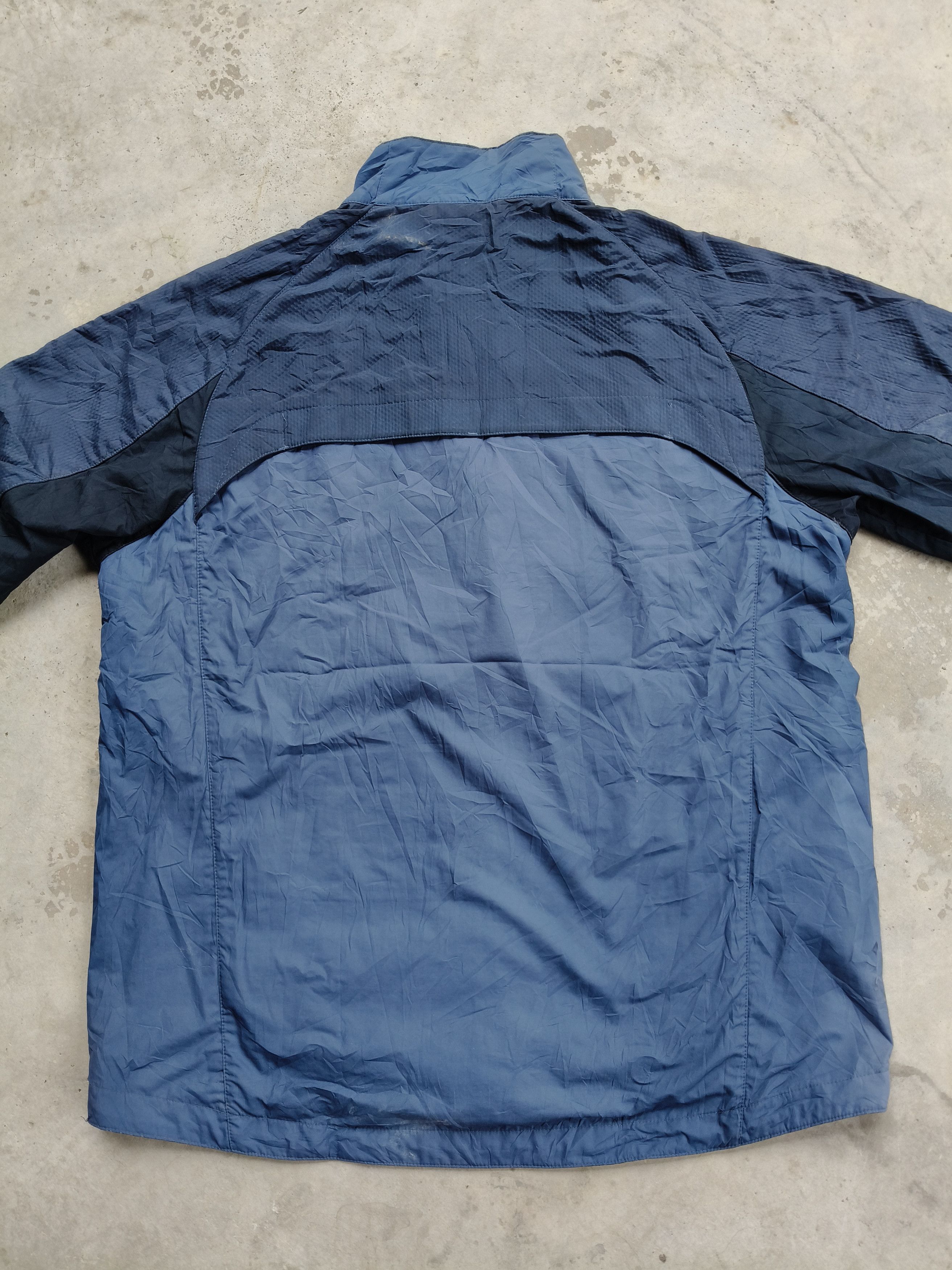 Nike Nike Shpere Light Jacket Size US L / EU 52-54 / 3 - 6 Thumbnail
