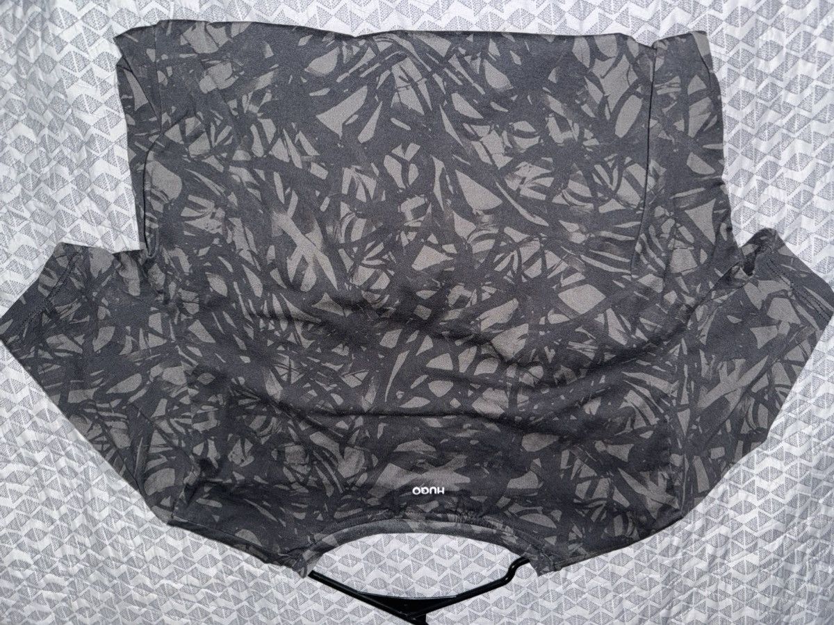 Hugo Boss Designer tee Size US S / EU 44-46 / 1 - 2 Thumbnail