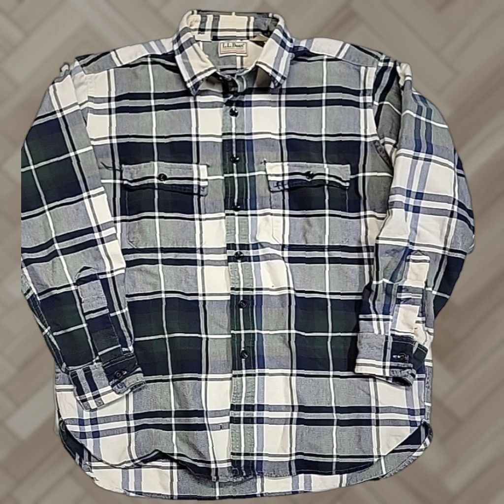 VINTAGE L.L Bean Chamois Cloth Check Green Flannel Shirt Men's Large Made In USA