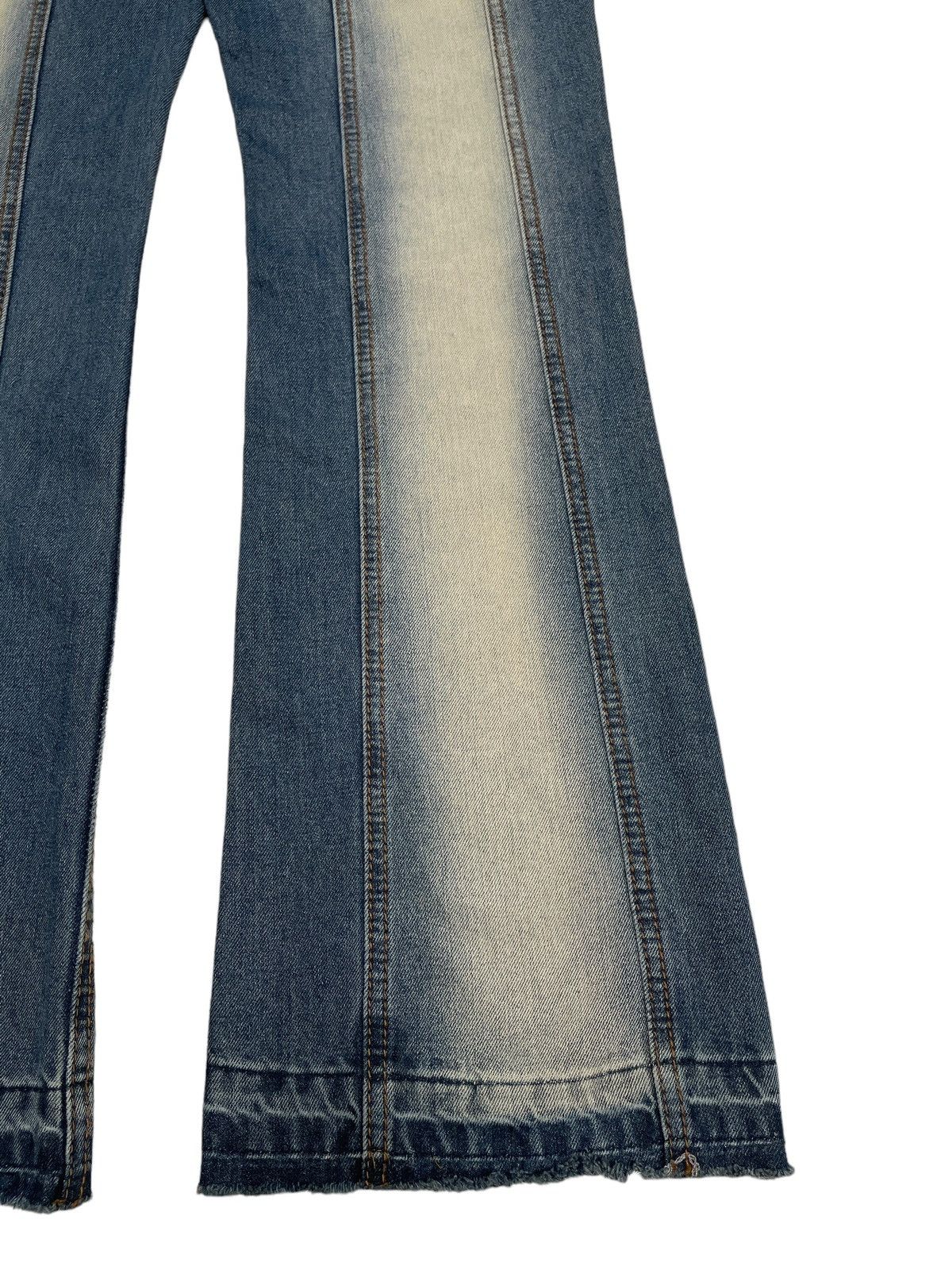 If Six Was Nine × Japanese Brand × Le Grande Bleu (L.G.B.) Very Rare Design Vintage Brand Oreeta Flared Jeans 1990s Size US 33 - 9 Thumbnail
