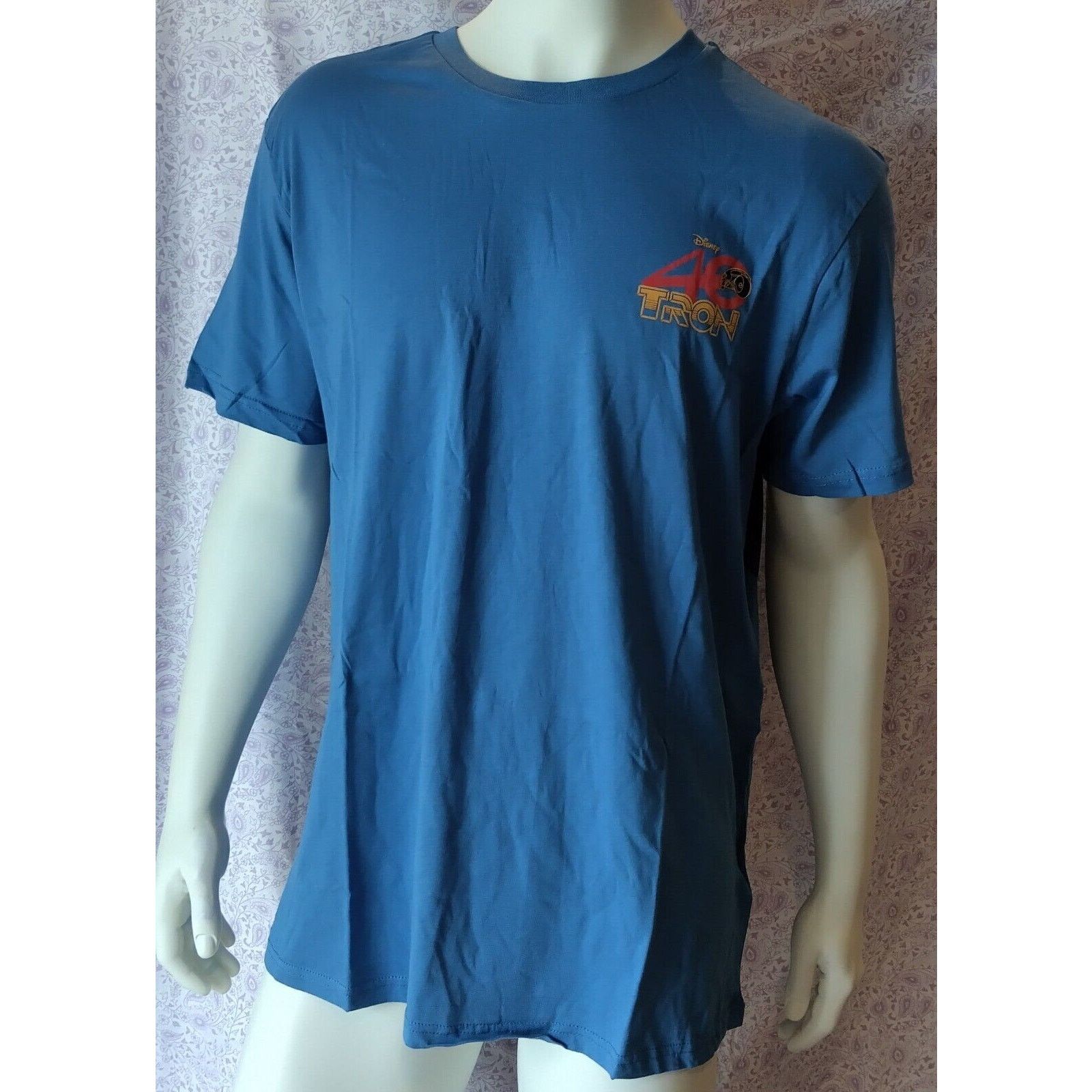 Disney Disney's Tron 40th, Flynns Arcade Short Sleeve T-Shirt L Size US L / EU 52-54 / 3 - 1 Thumbnail