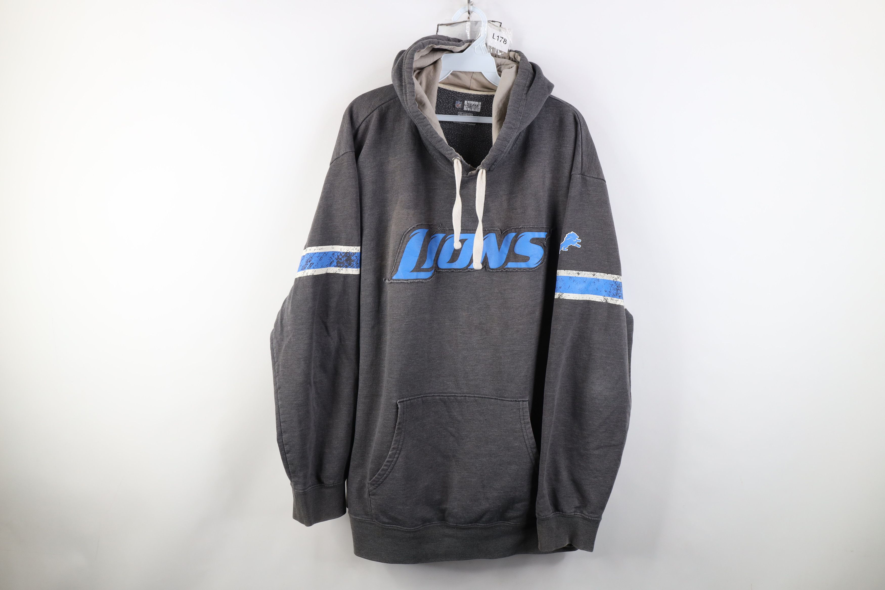 Vintage Vintage Y2K NFL Spell Out Detroit Lions Football Hoodie Gray Size XXL / US 16-18 / IT 52-54 - 1 Thumbnail