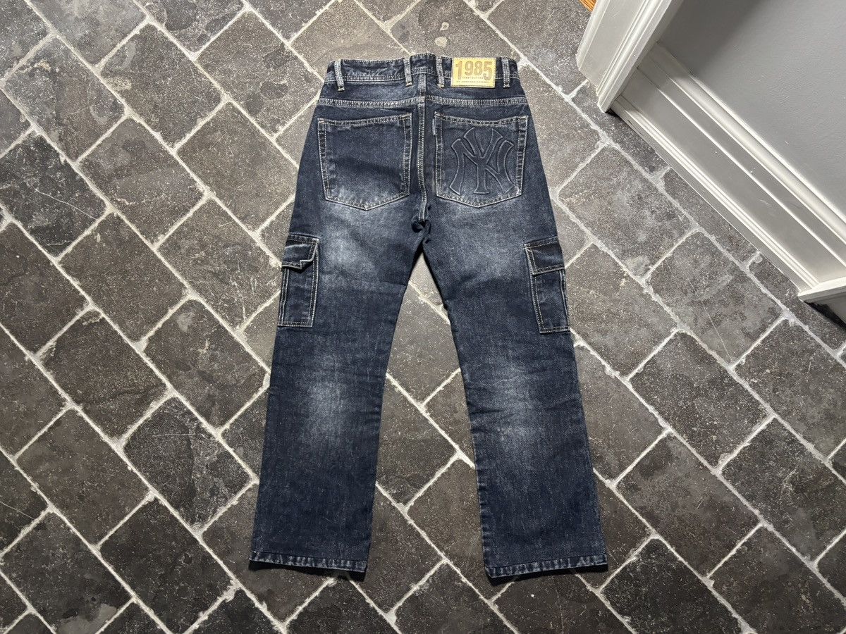 Vintage New York Yankees Jeans Vintage NY Denim 3D Pocket Puff Y2K Size US 28 / EU 44 - 16 Thumbnail