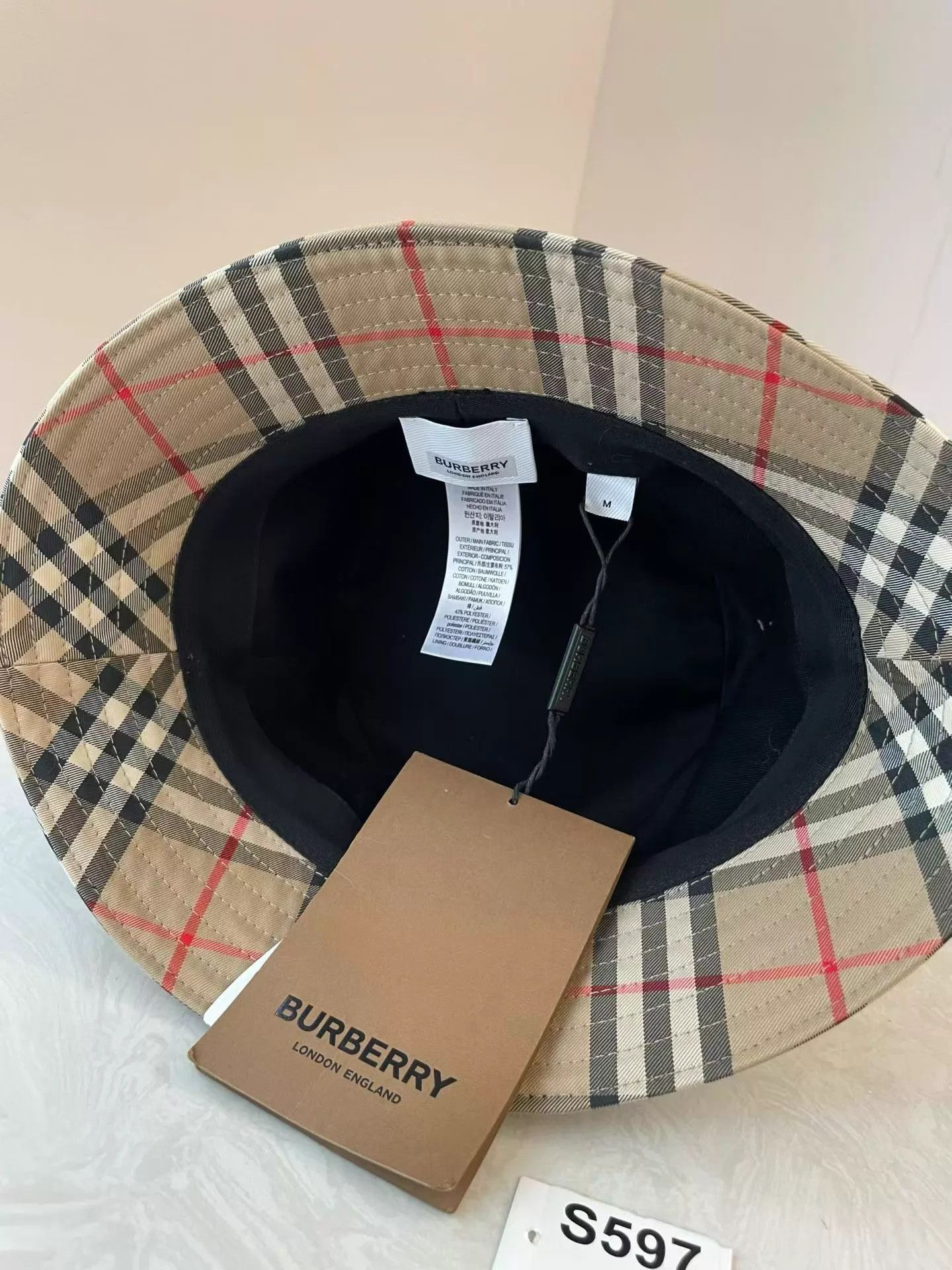 Burberry Burberry Fisherman Hat New with tags M S597 999 Size ONE SIZE - 4 Thumbnail