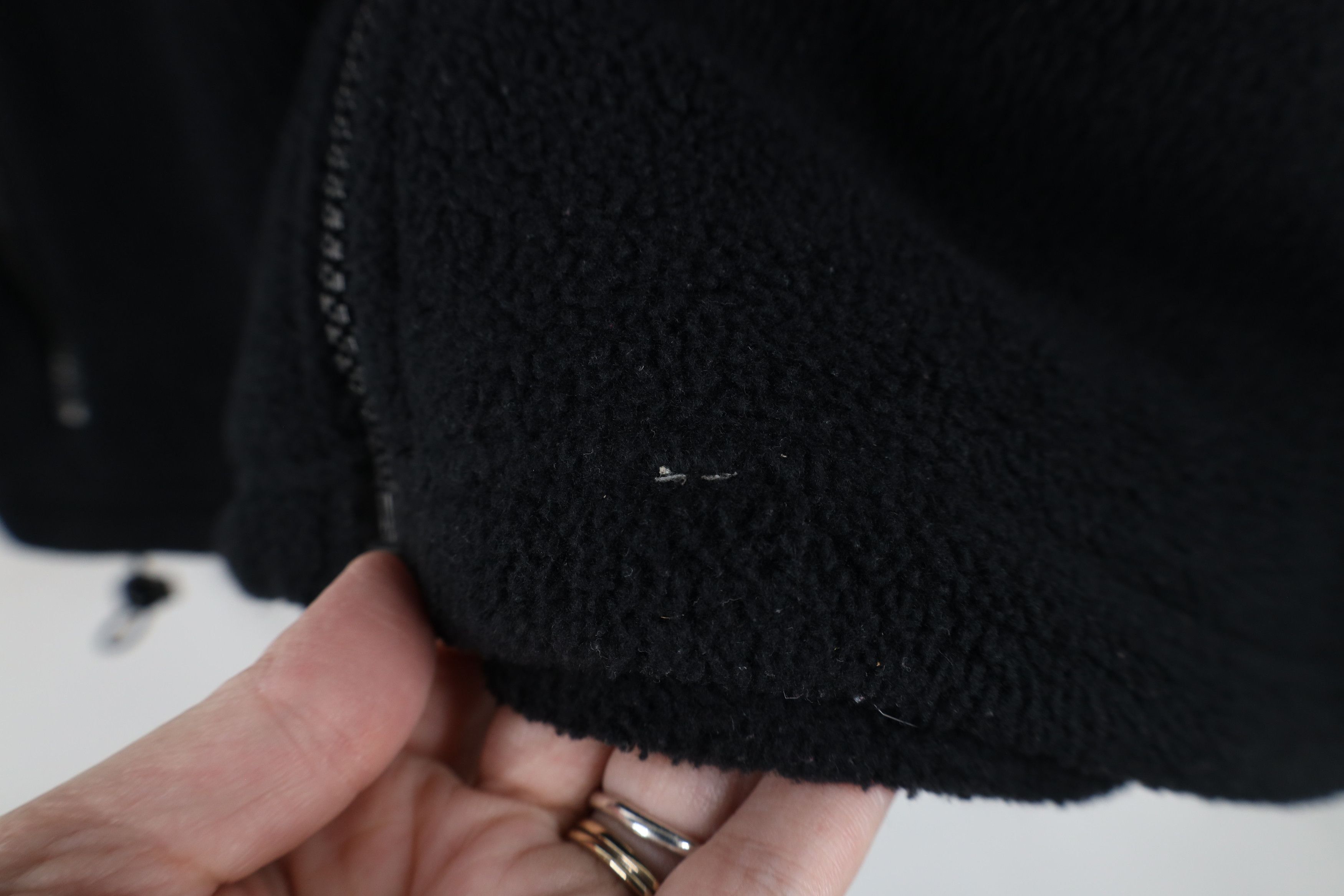 Vintage Vintage 90s The Salty Dog Cafe Full Zip Fleece Vest Jacket Size US XL / EU 56 / 4 - 6 Thumbnail