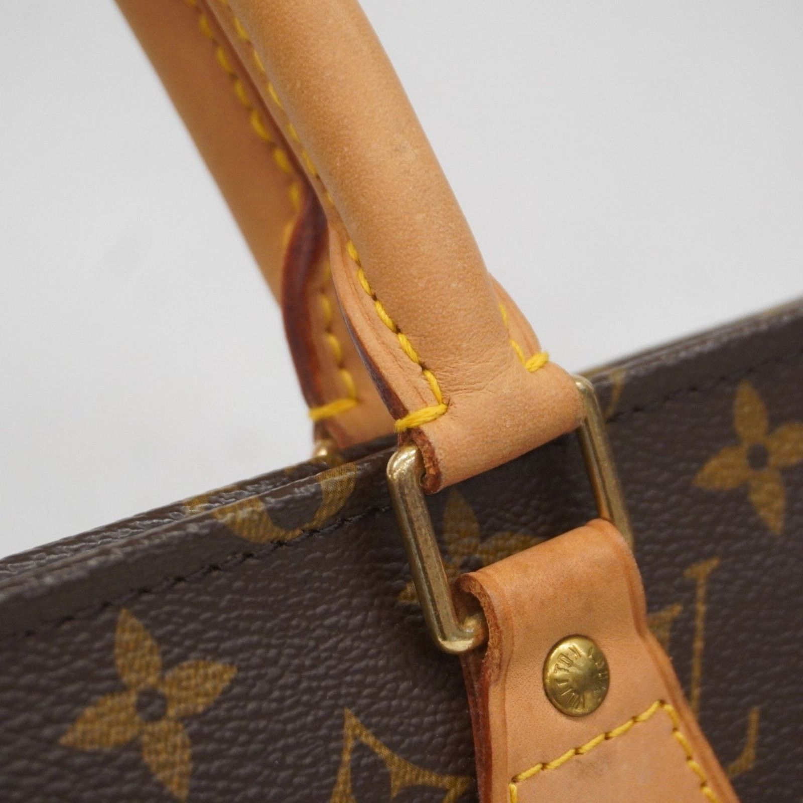 Louis Vuitton Brown Canvas Sac Plat
