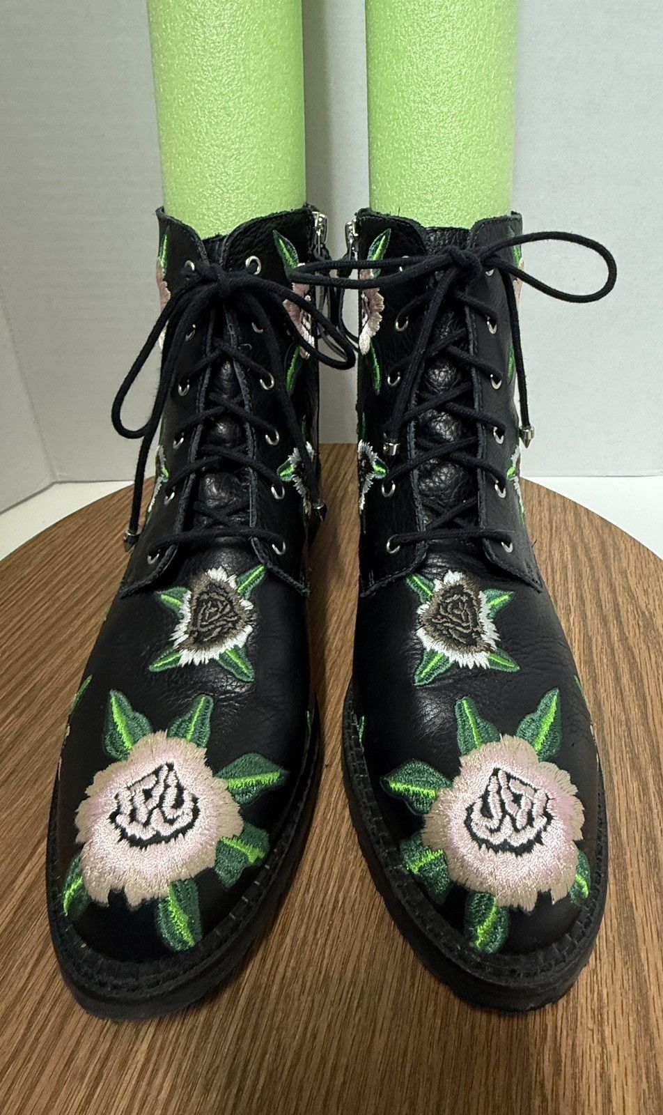Rebecca Minkoff Rebecca Minkoff Gerry Floral Embroid Black Leather Boots Size US 9 / IT 39 - 1 Thumbnail