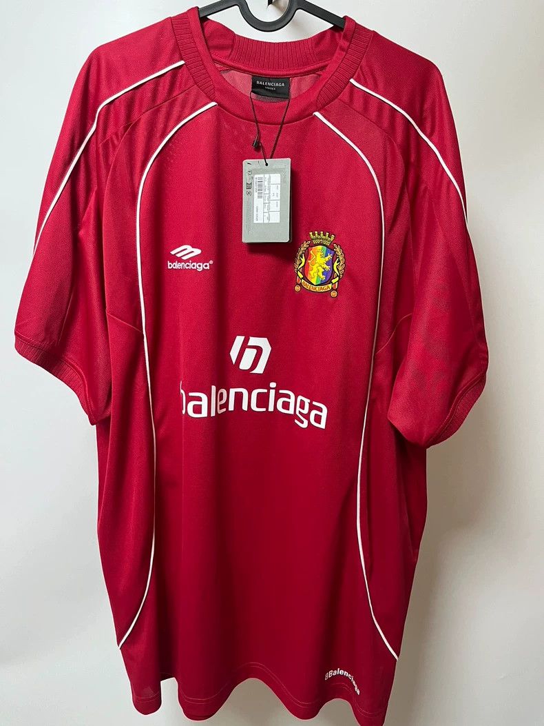 Balenciaga Balenciaga Colored Red Manchester United Jersey Short Slee Size US S / EU 44-46 / 1 - 1 Thumbnail