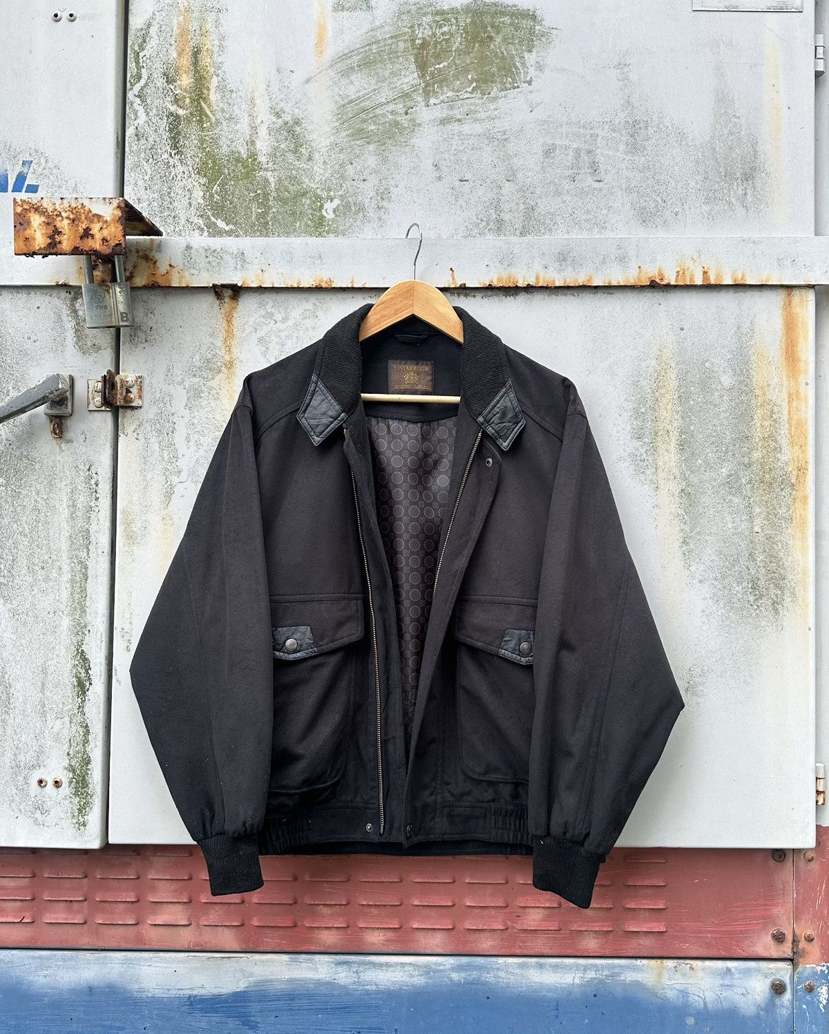 Vintage 👹Vintaige Club Black Suede Bomber Jacket Size US M / EU 48-50 / 2 - 2 Thumbnail